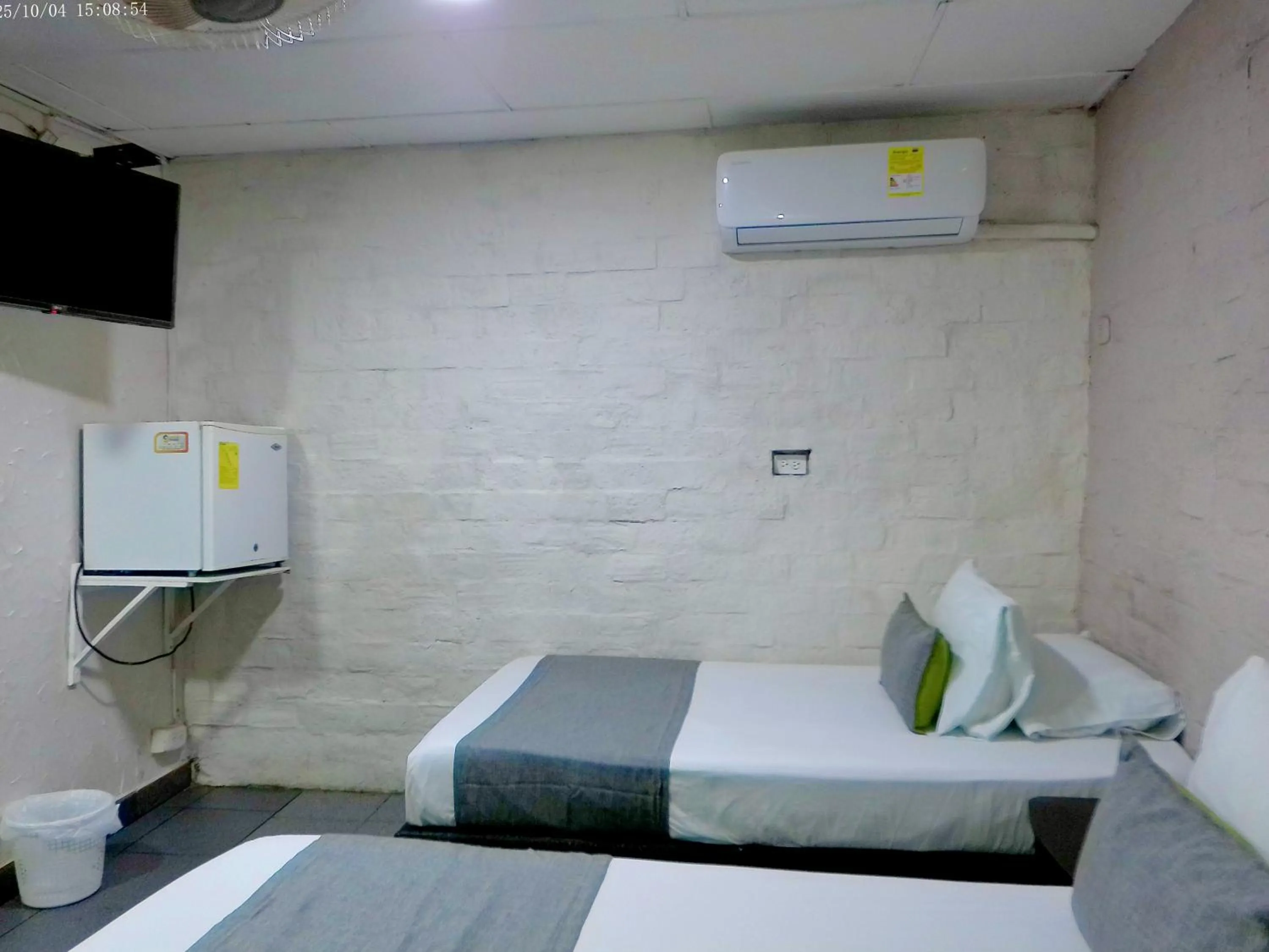 Bed in Hotel Casa Boston Inn by Finerh