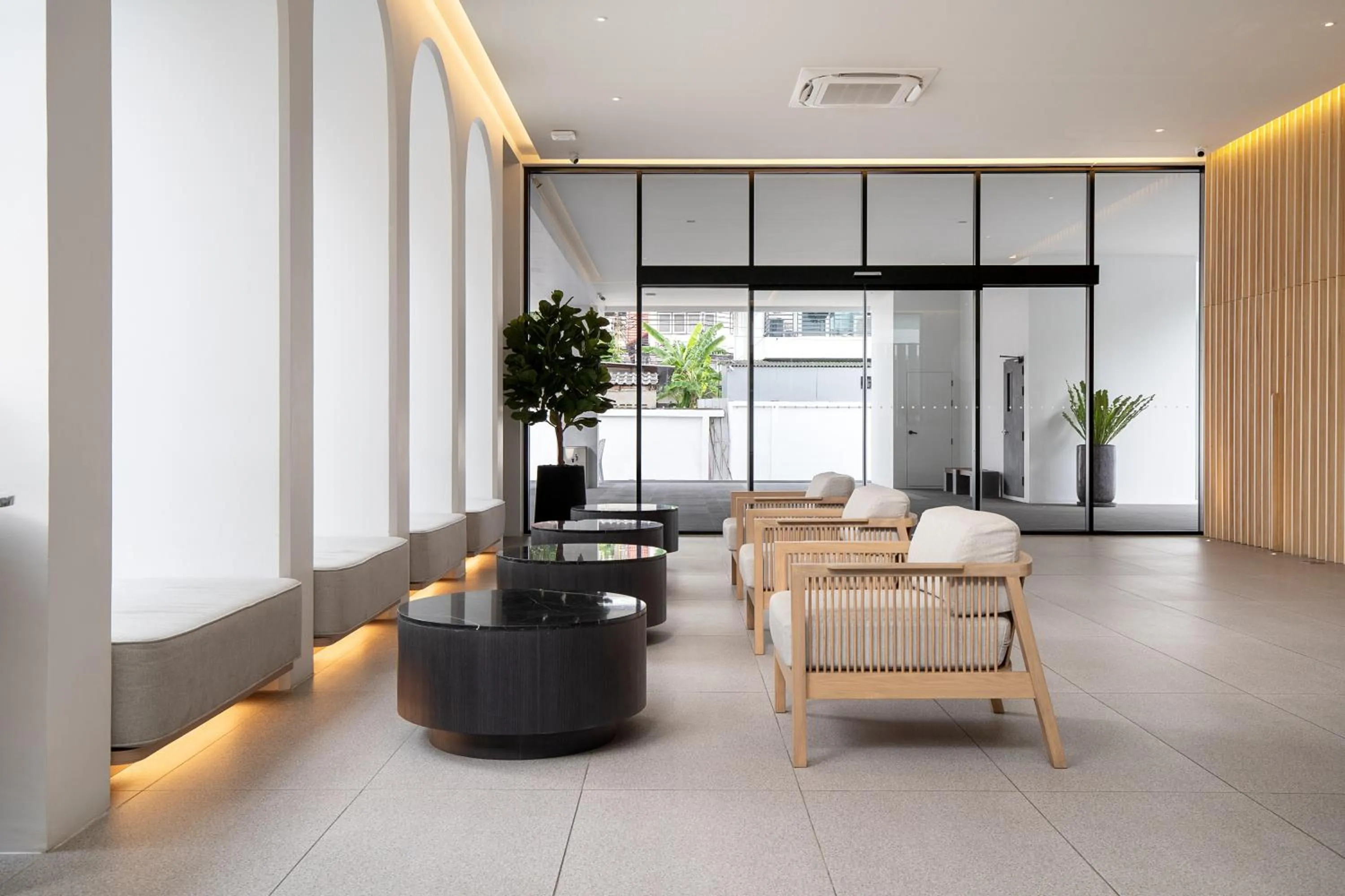 Lobby or reception in Saan Hotel Sathorn