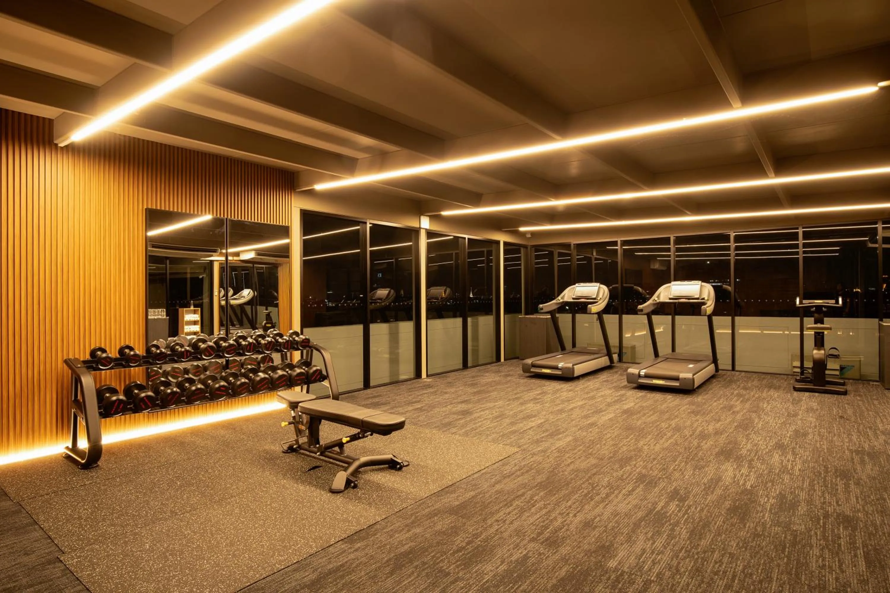 Fitness centre/facilities in Saan Hotel Sathorn