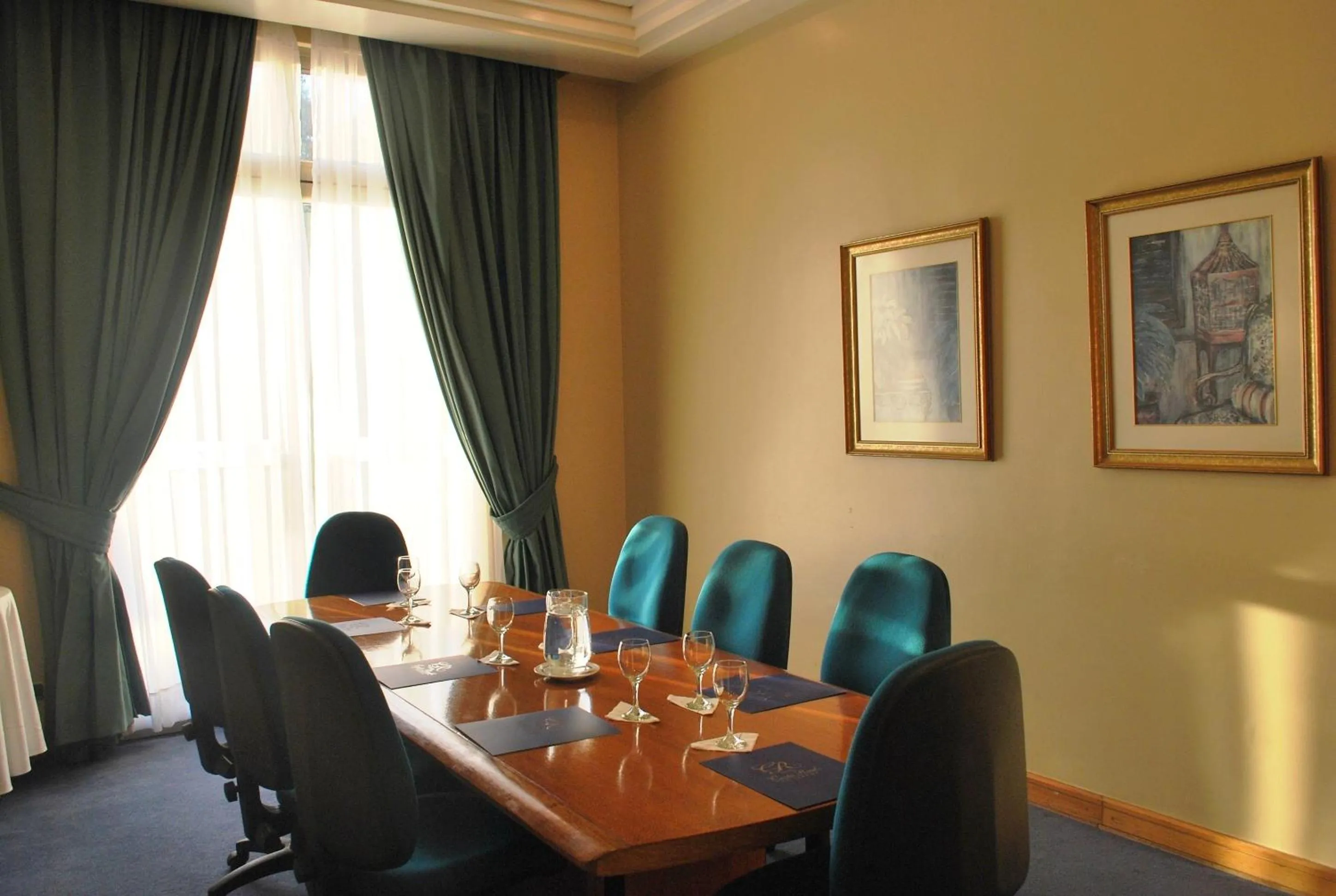 Business facilities in Hotel Costa Real