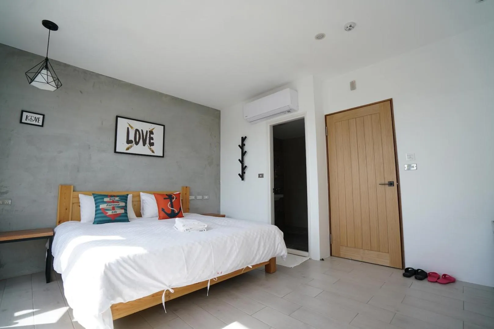 Bed in The Red Hotel