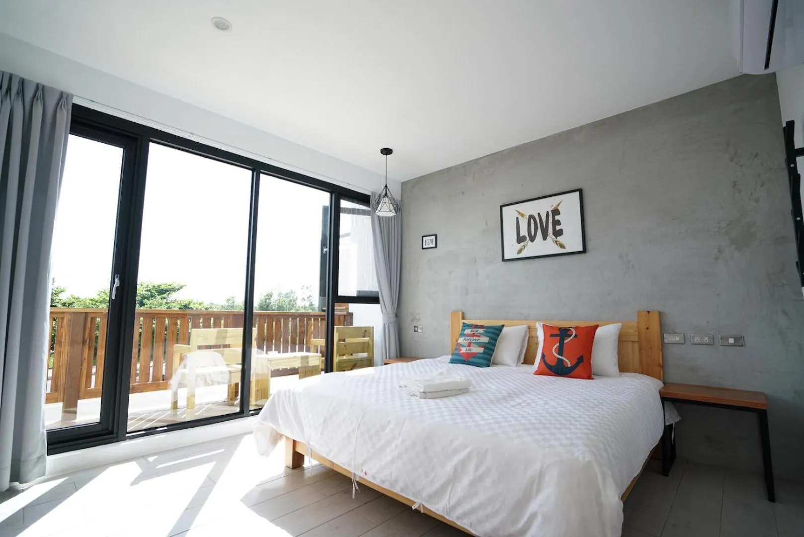 Bed in The Red Hotel