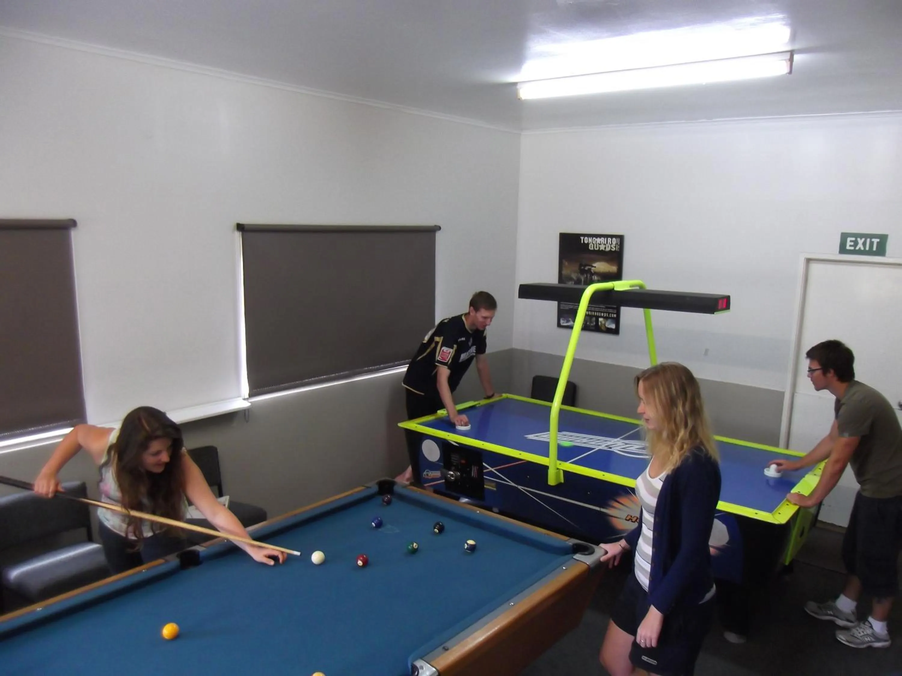 Communal lounge/ TV room in Tongariro Holiday Park