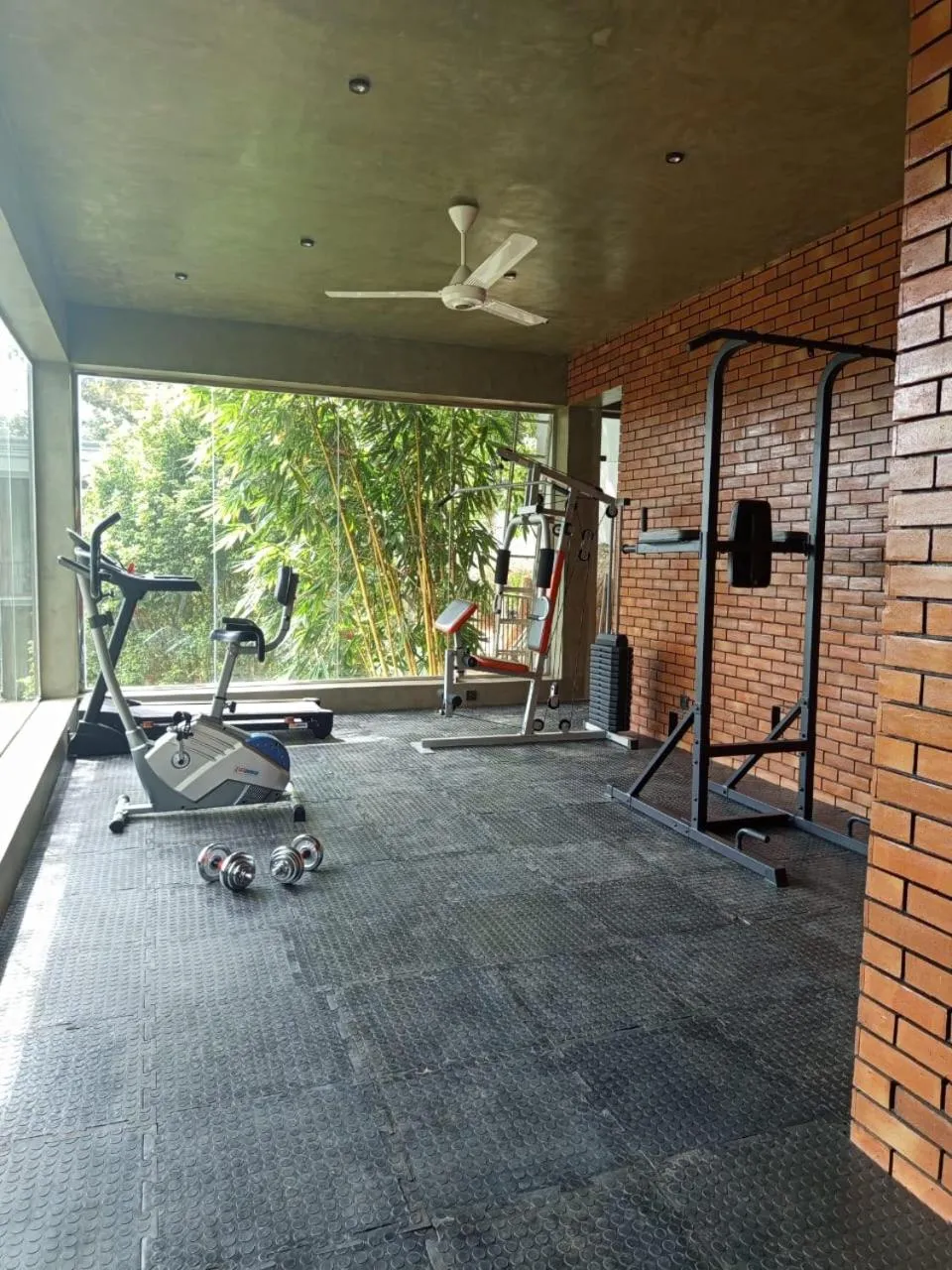 Fitness centre/facilities in Villa Rumassala Luxury Chalets Unawatuna