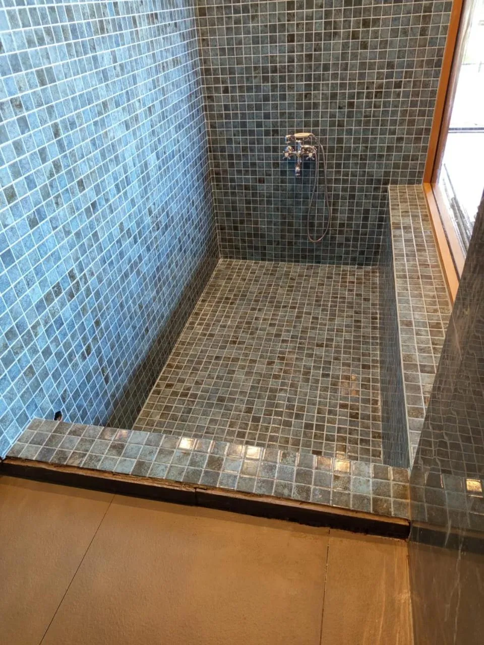 Swimming pool in Villa Rumassala Luxury Chalets Unawatuna