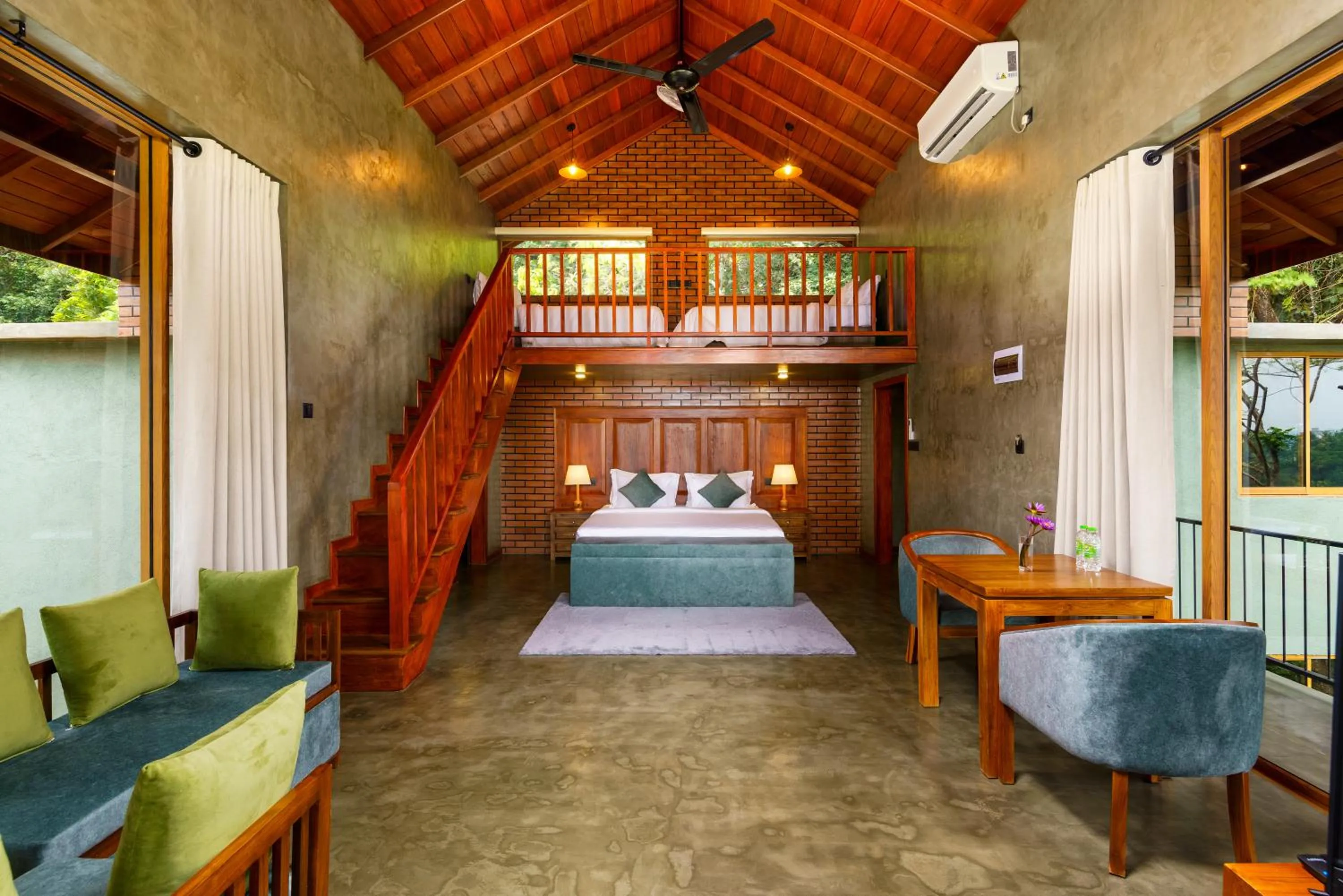 Bed in Villa Rumassala Luxury Chalets Unawatuna