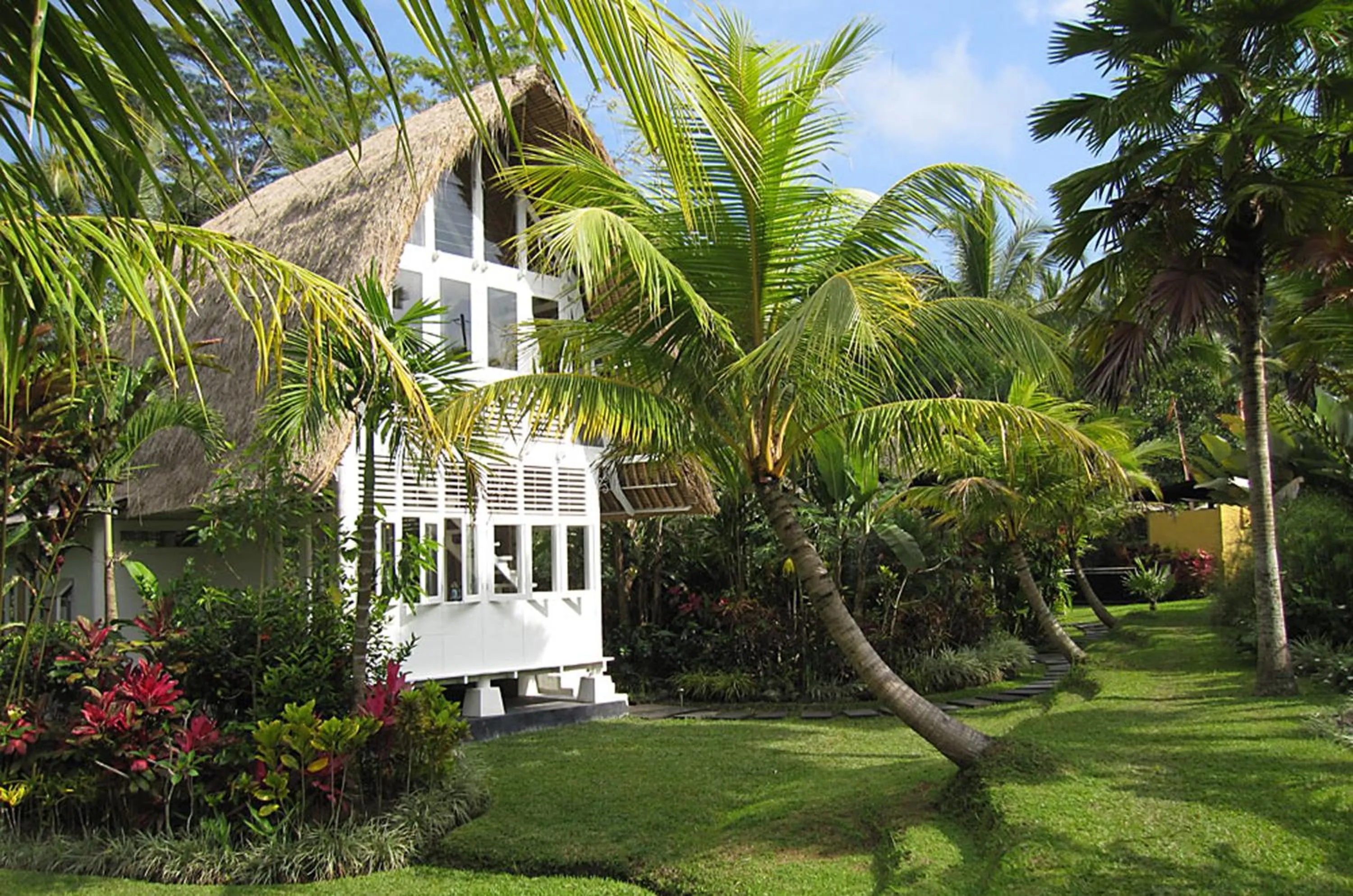 Garden in Jendela Di Bali Villa