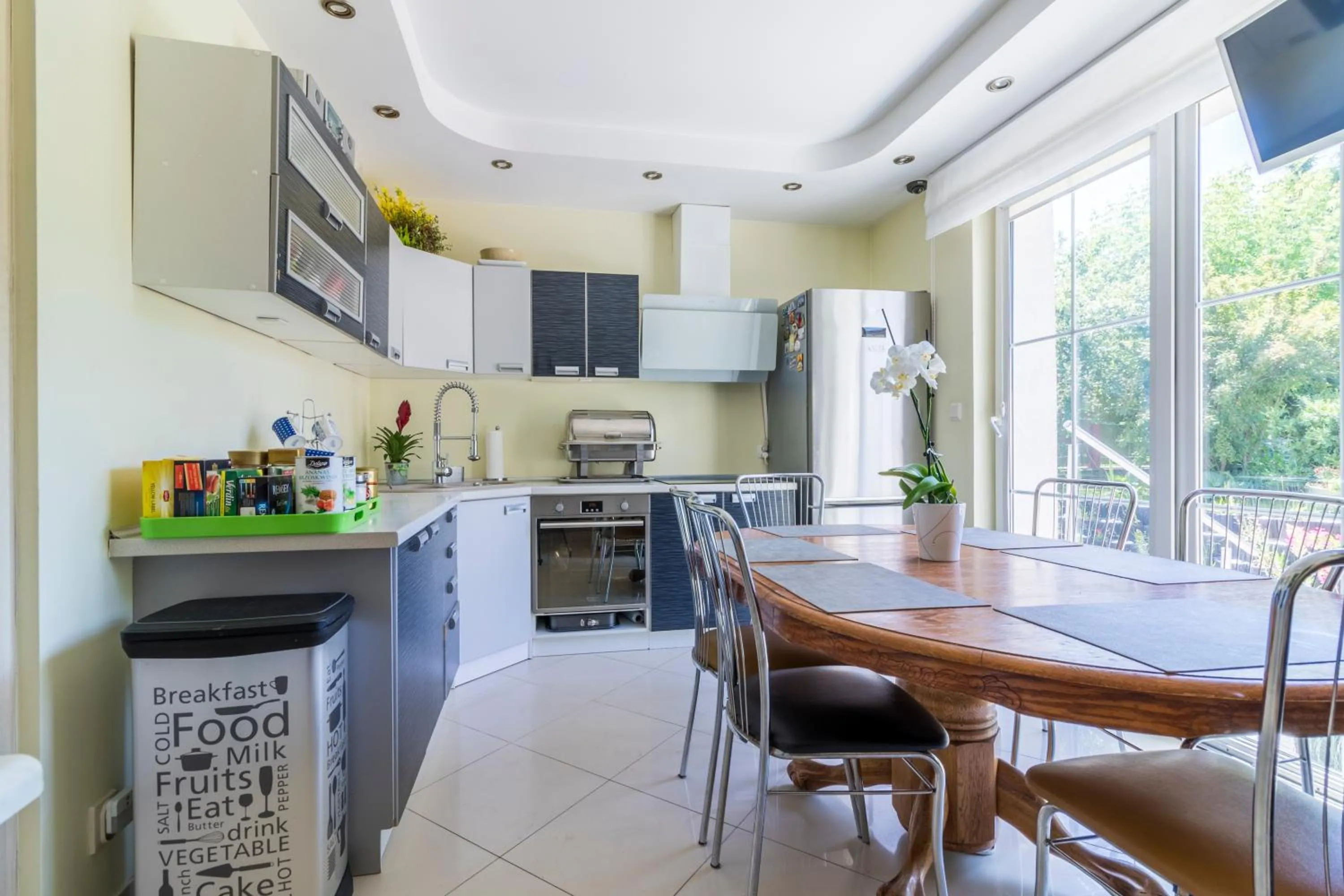 Dining area in Aida POKOJE GOŚCINNE GDAŃSK - ROOMS & FREE PARKING