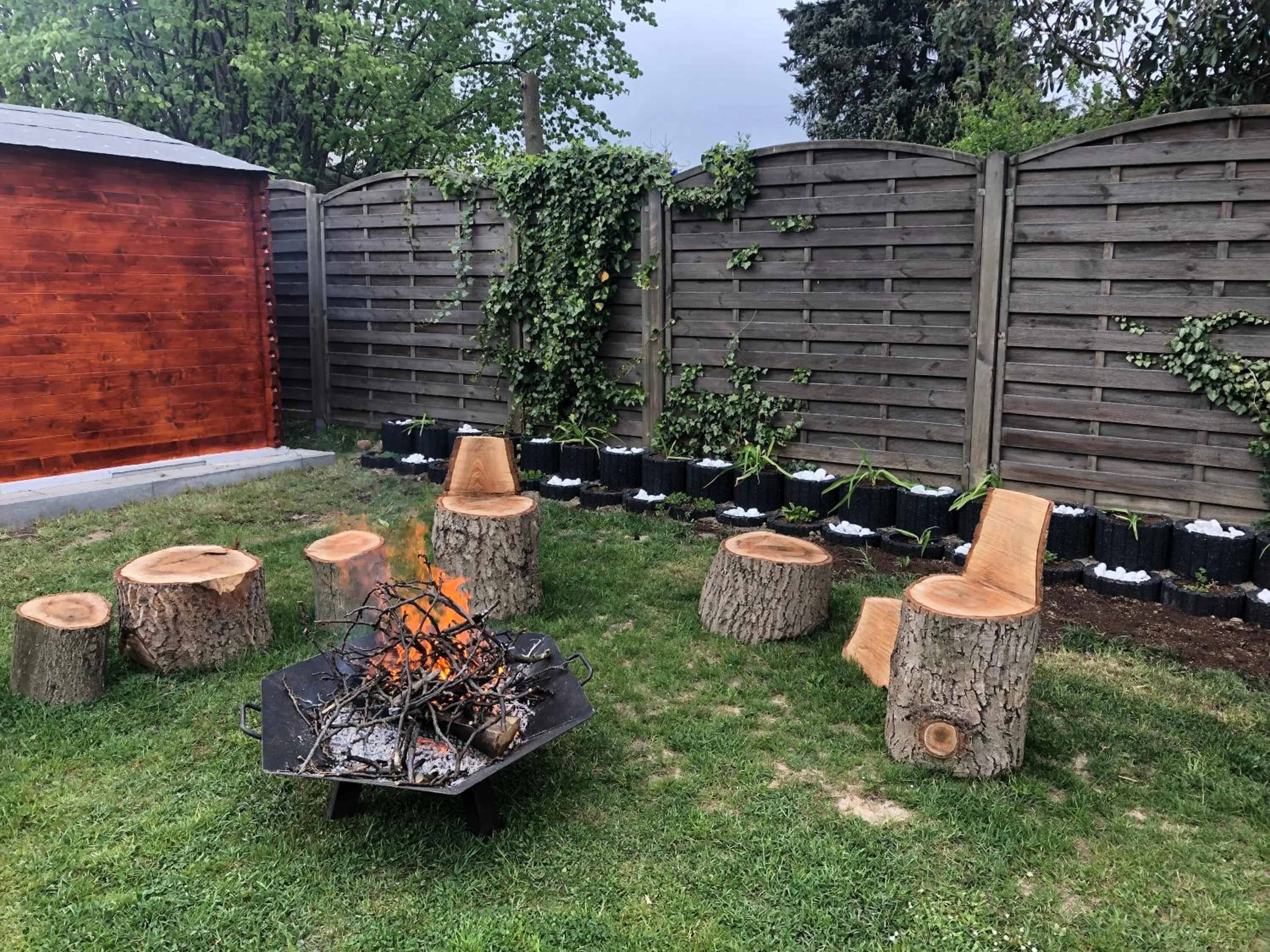 Garden in Aida POKOJE GOŚCINNE GDAŃSK - ROOMS & FREE PARKING