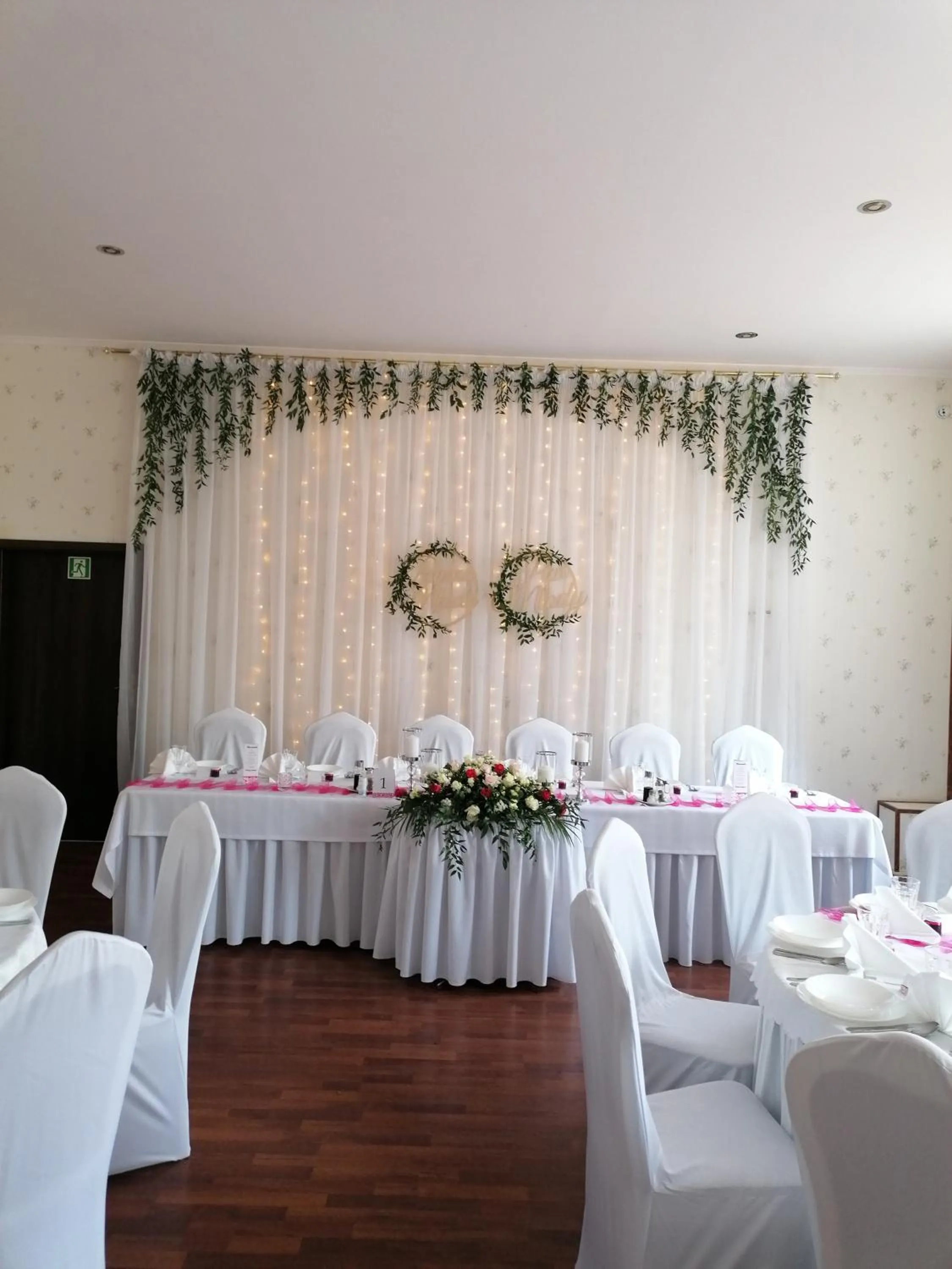 Restaurant/places to eat in Hotel i Restauracja Chopin