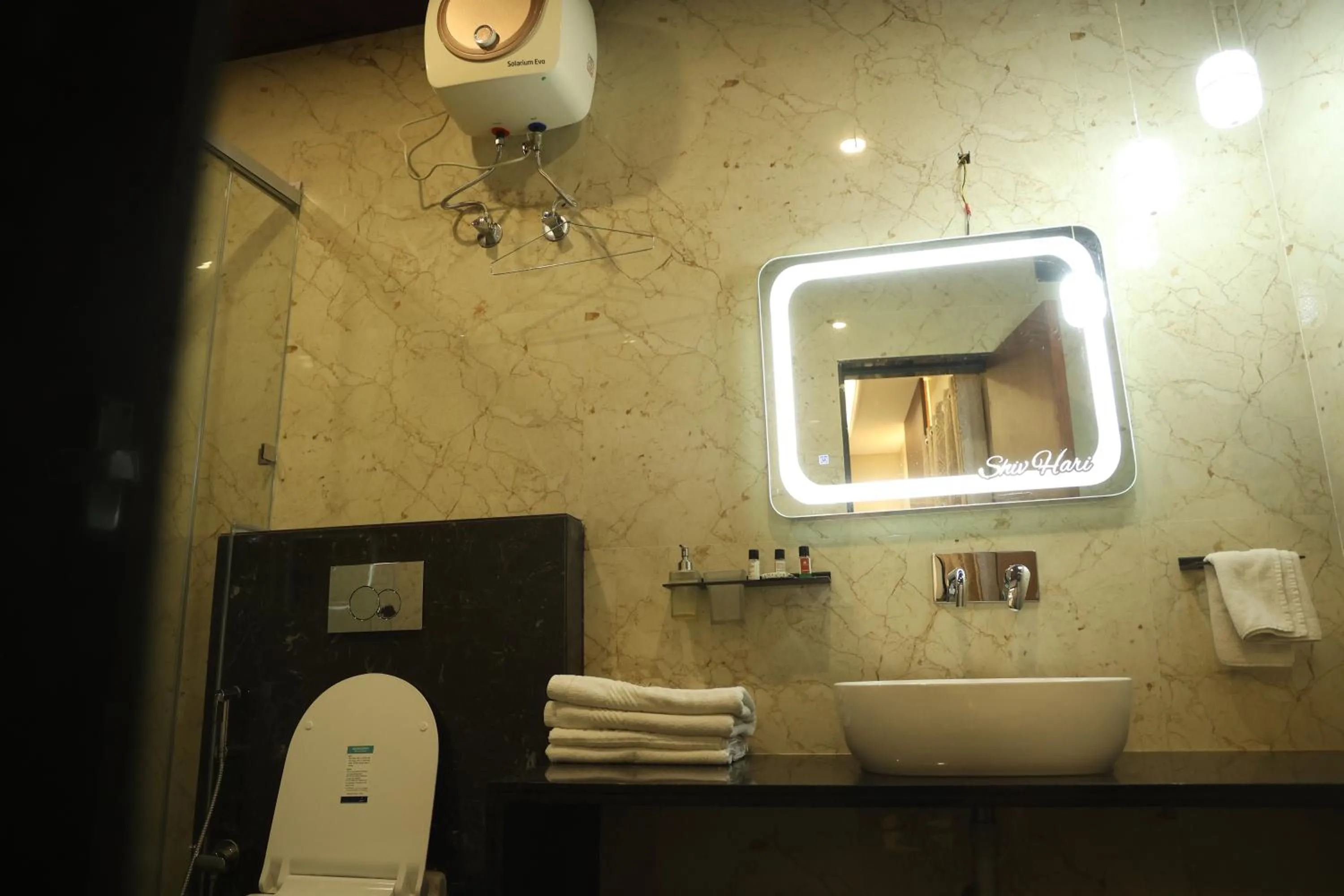 Shower in Shiv Hari heritage