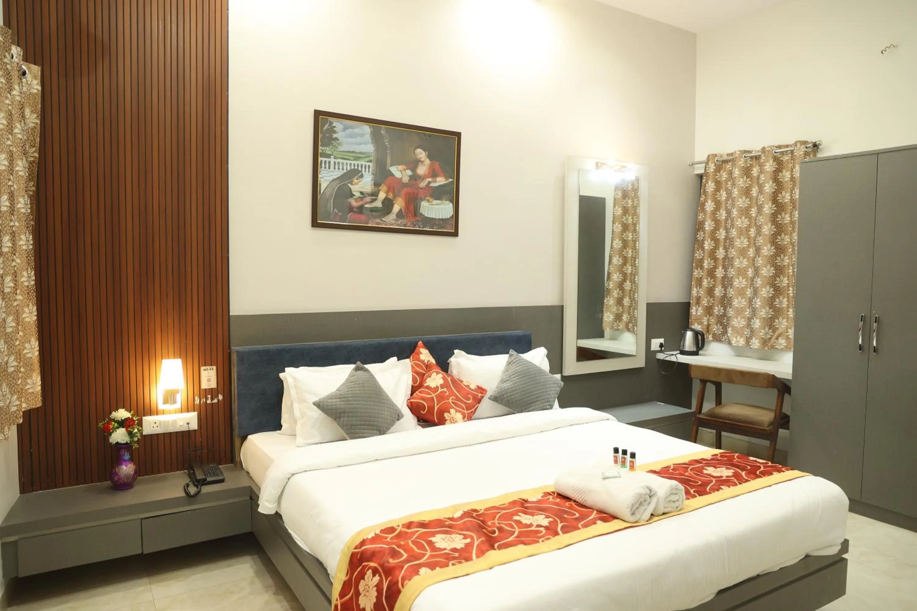 Bed in Shiv Hari heritage