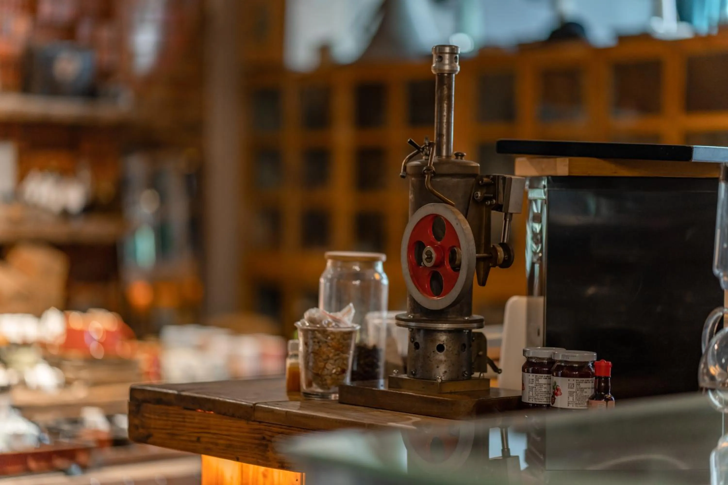 Coffee/tea facilities in Zhangjiajie Wangyi Inn