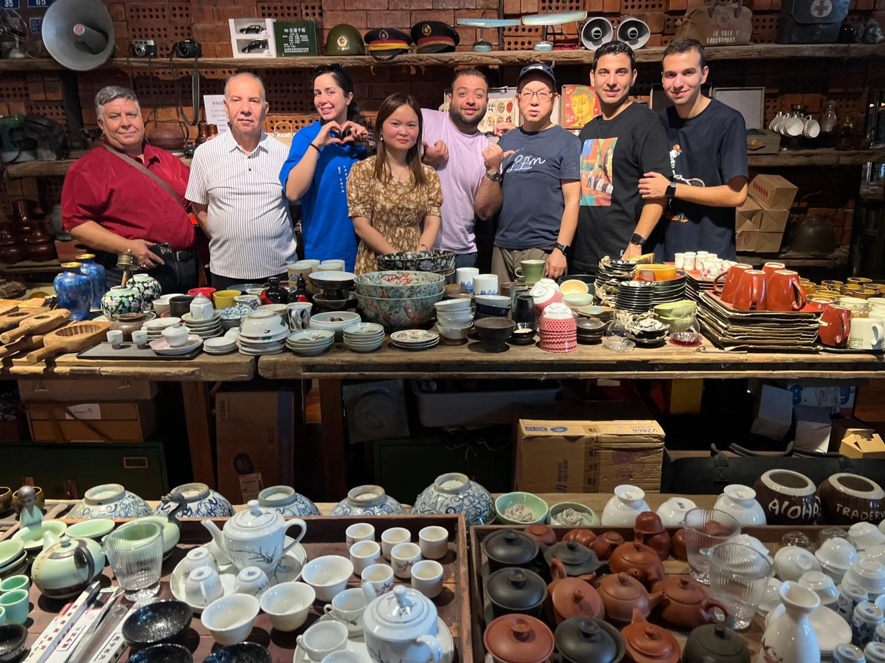 People in Zhangjiajie Wangyi Inn