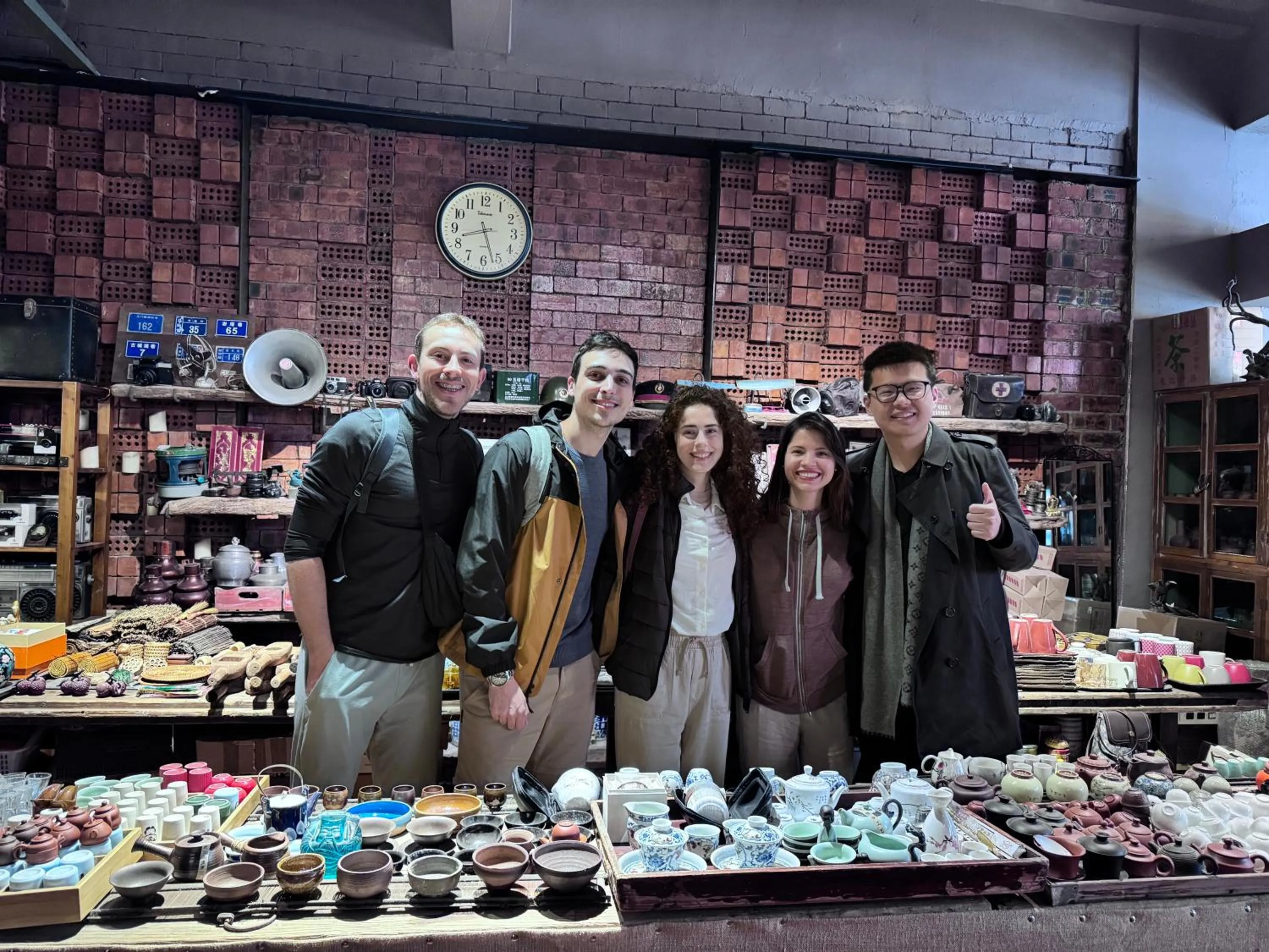 Guests in Zhangjiajie Wangyi Inn