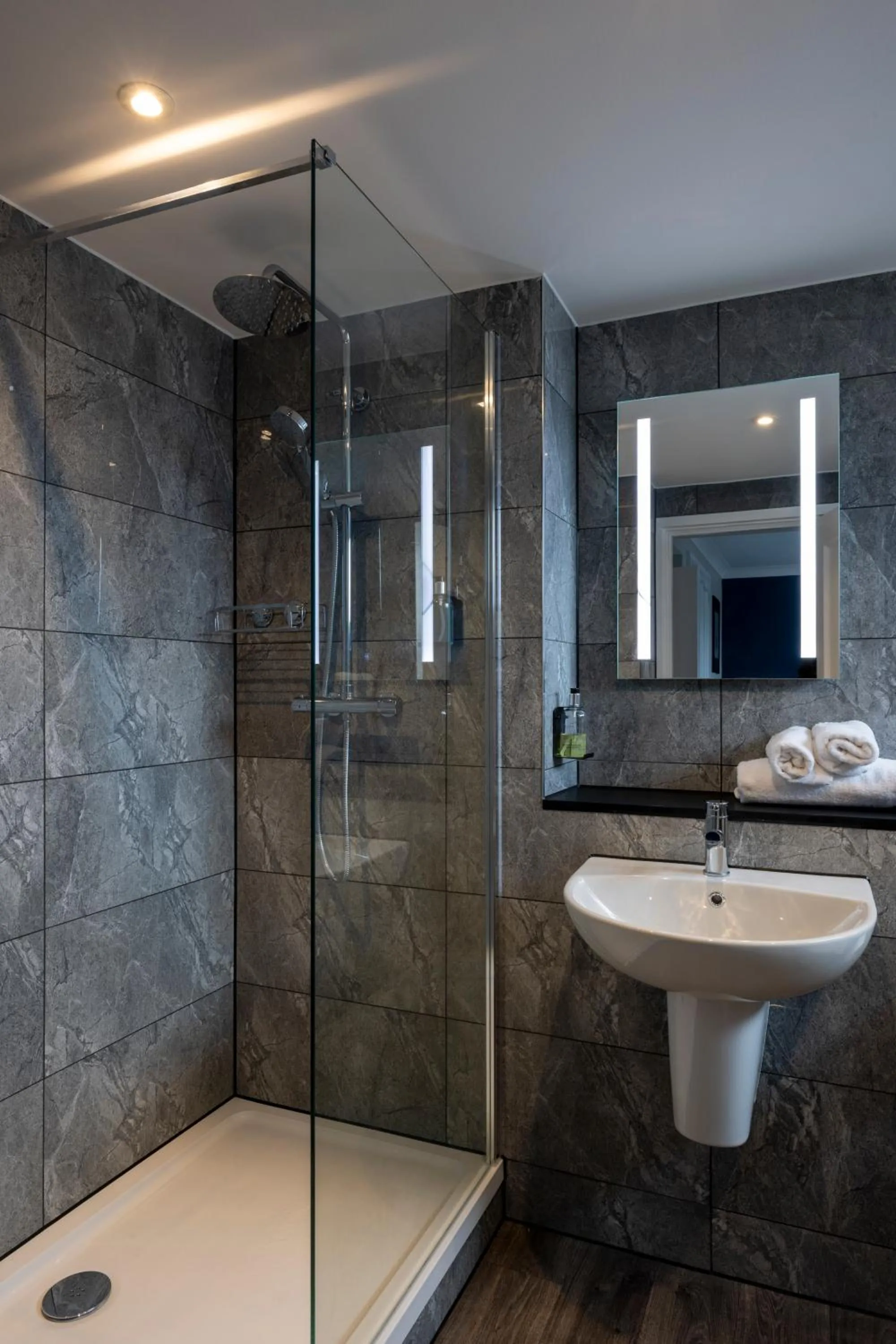 Bathroom in Whately Hall Hotel