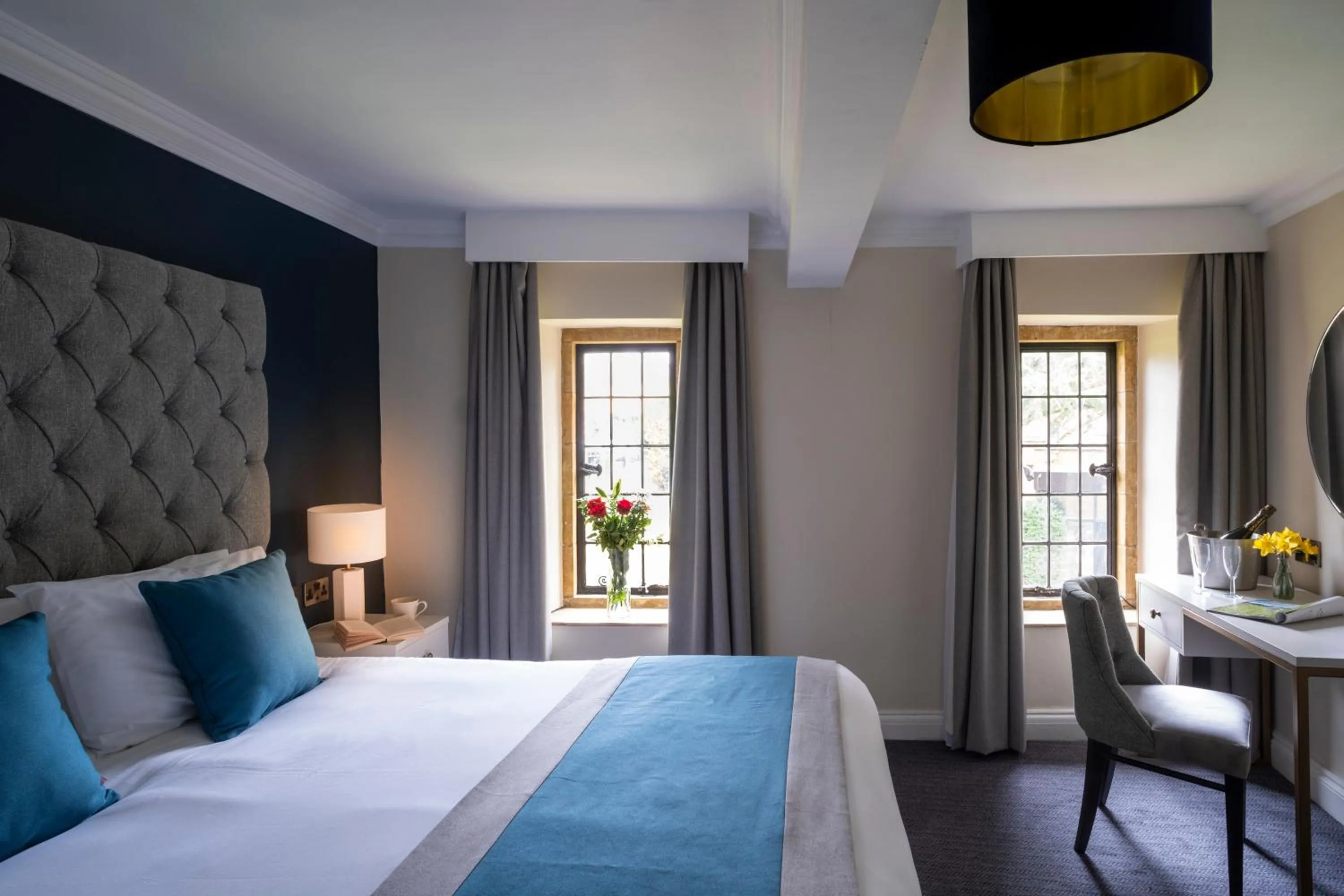 Bed in Whately Hall Hotel