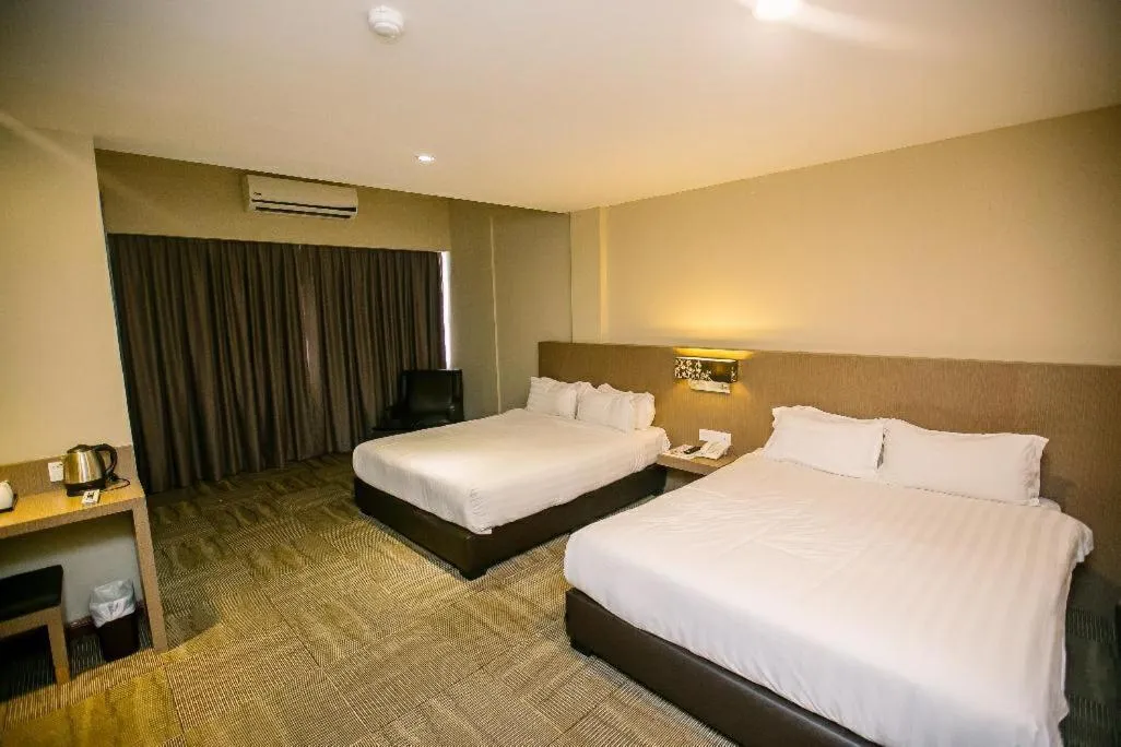 Bedroom, Bed in Merdeka Hotel Kluang