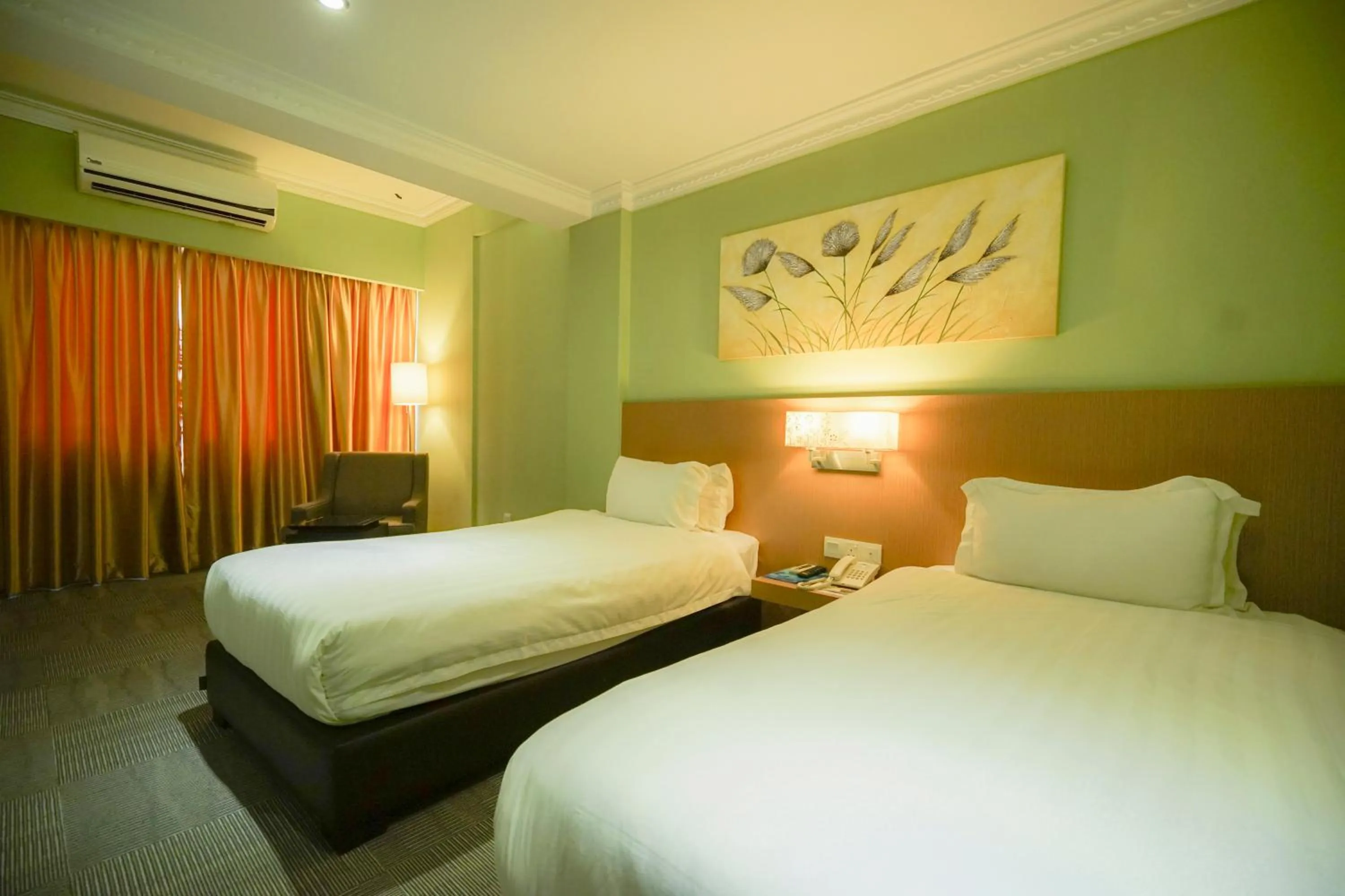 Bedroom, Bed in Merdeka Hotel Kluang