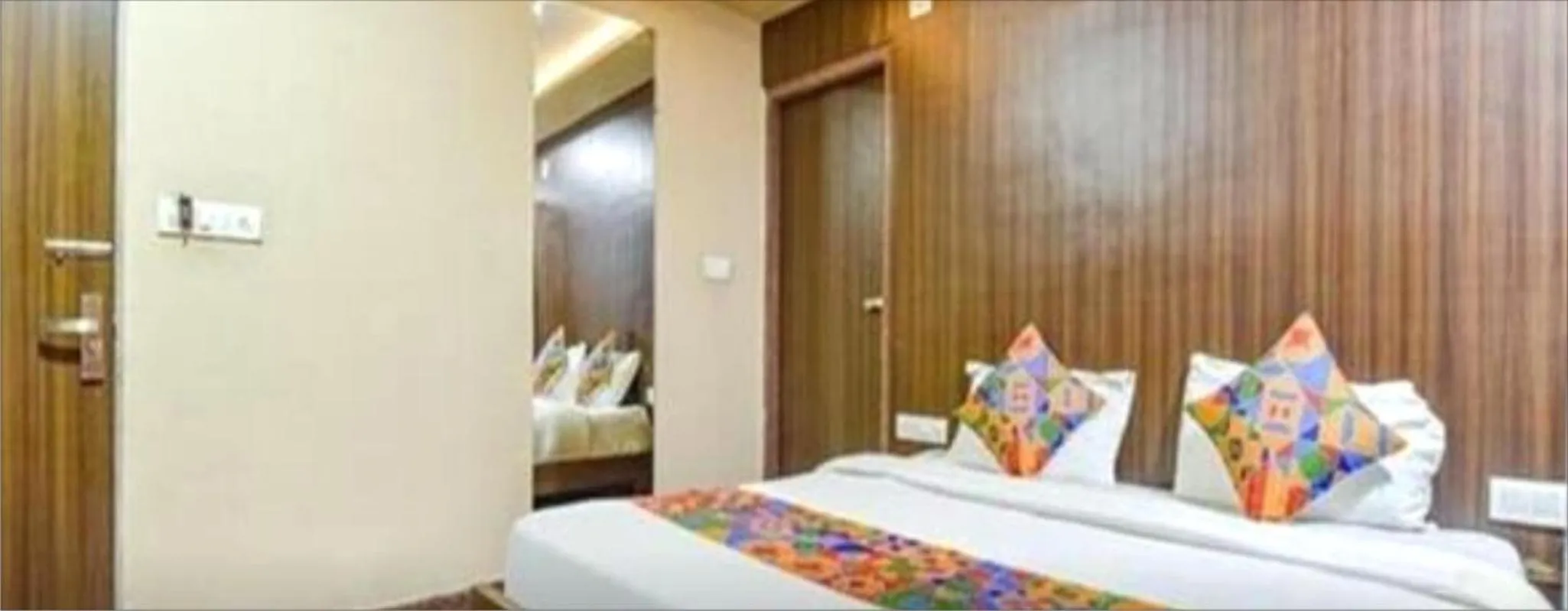 Tak International Hotel