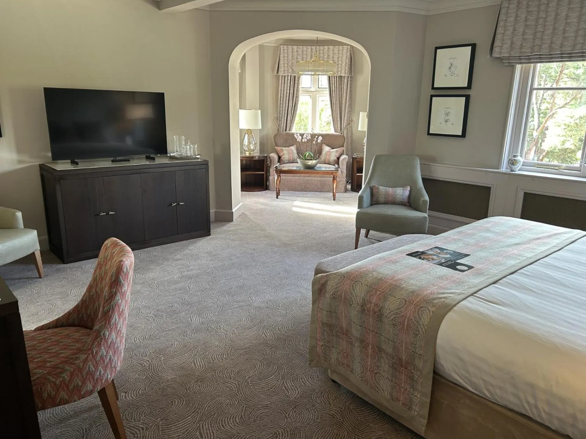 Bedroom, Bed in Macdonald Berystede Hotel & Spa