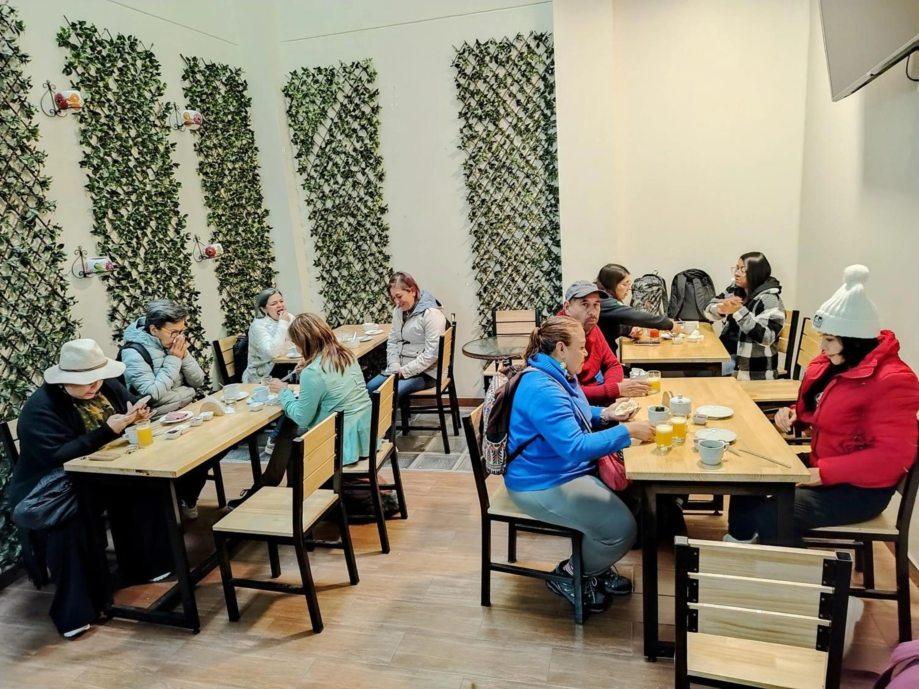 Breakfast in Velvet residence