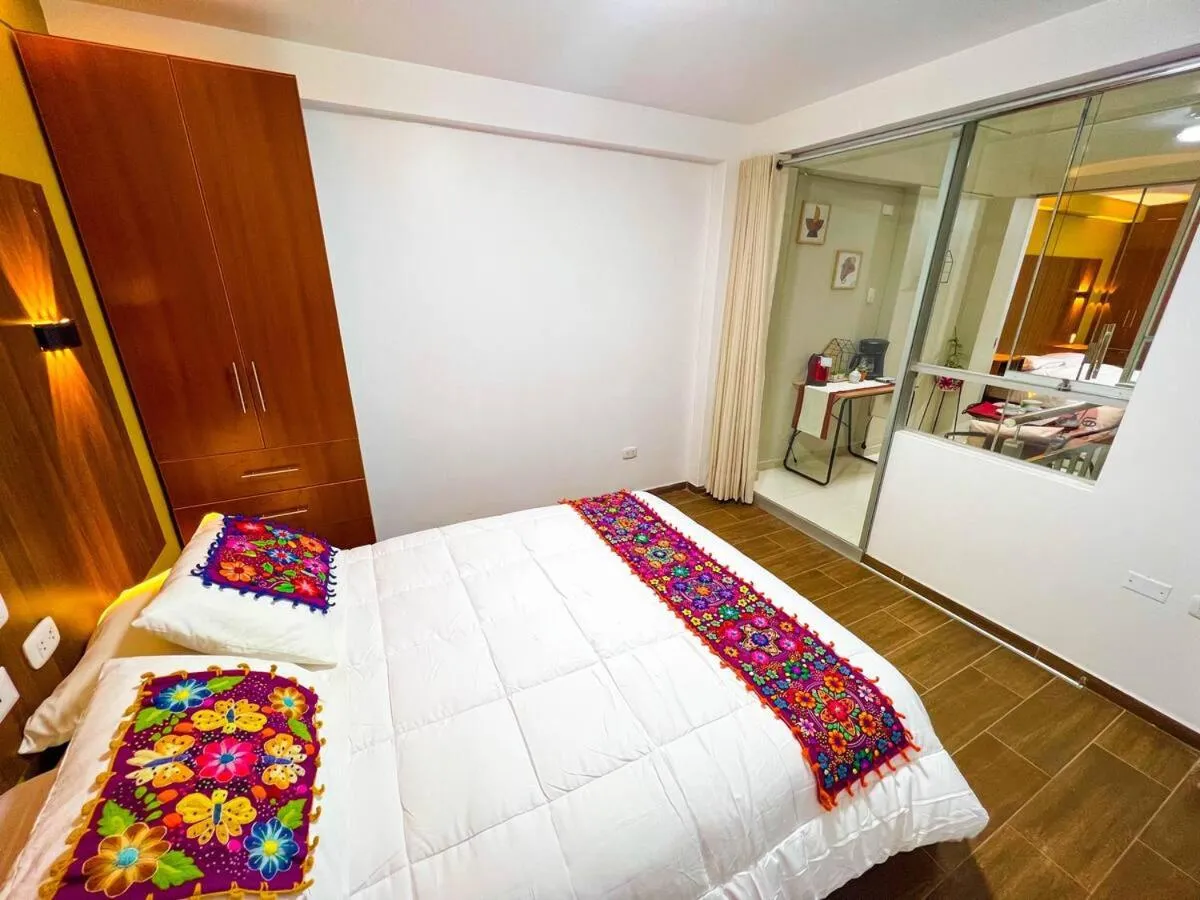 Bed in Velvet residence