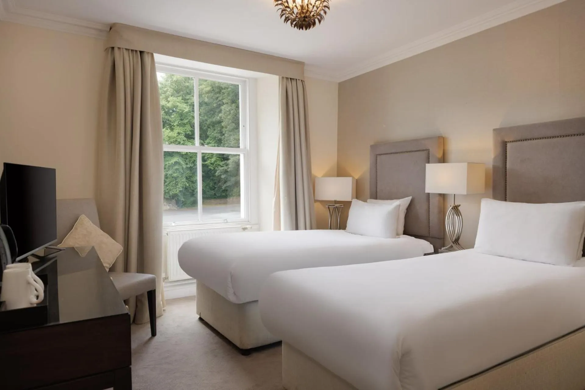 Bed in New Bath Hotel & Spa, a member of Radisson Individuals