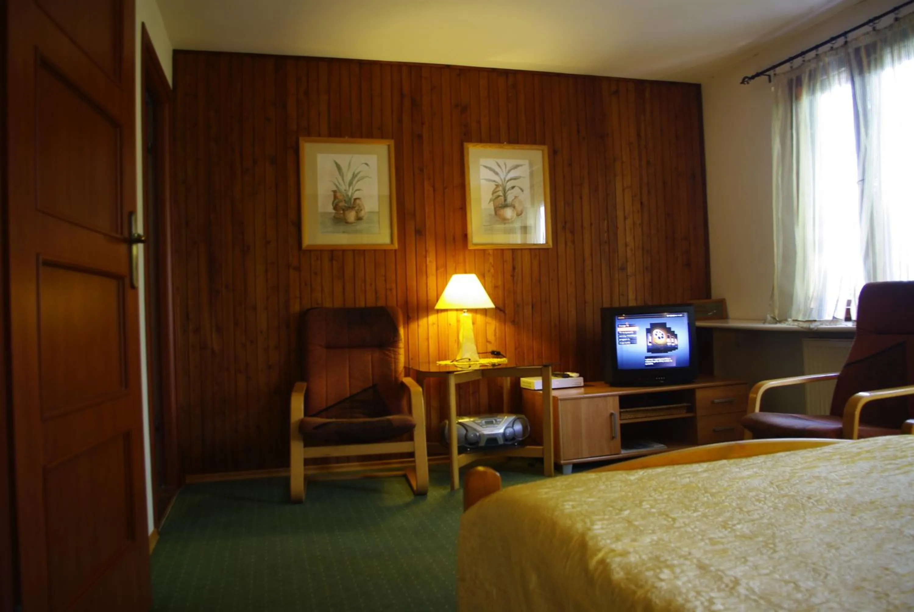 Living room, Bed in Zajazd Biały Dom
