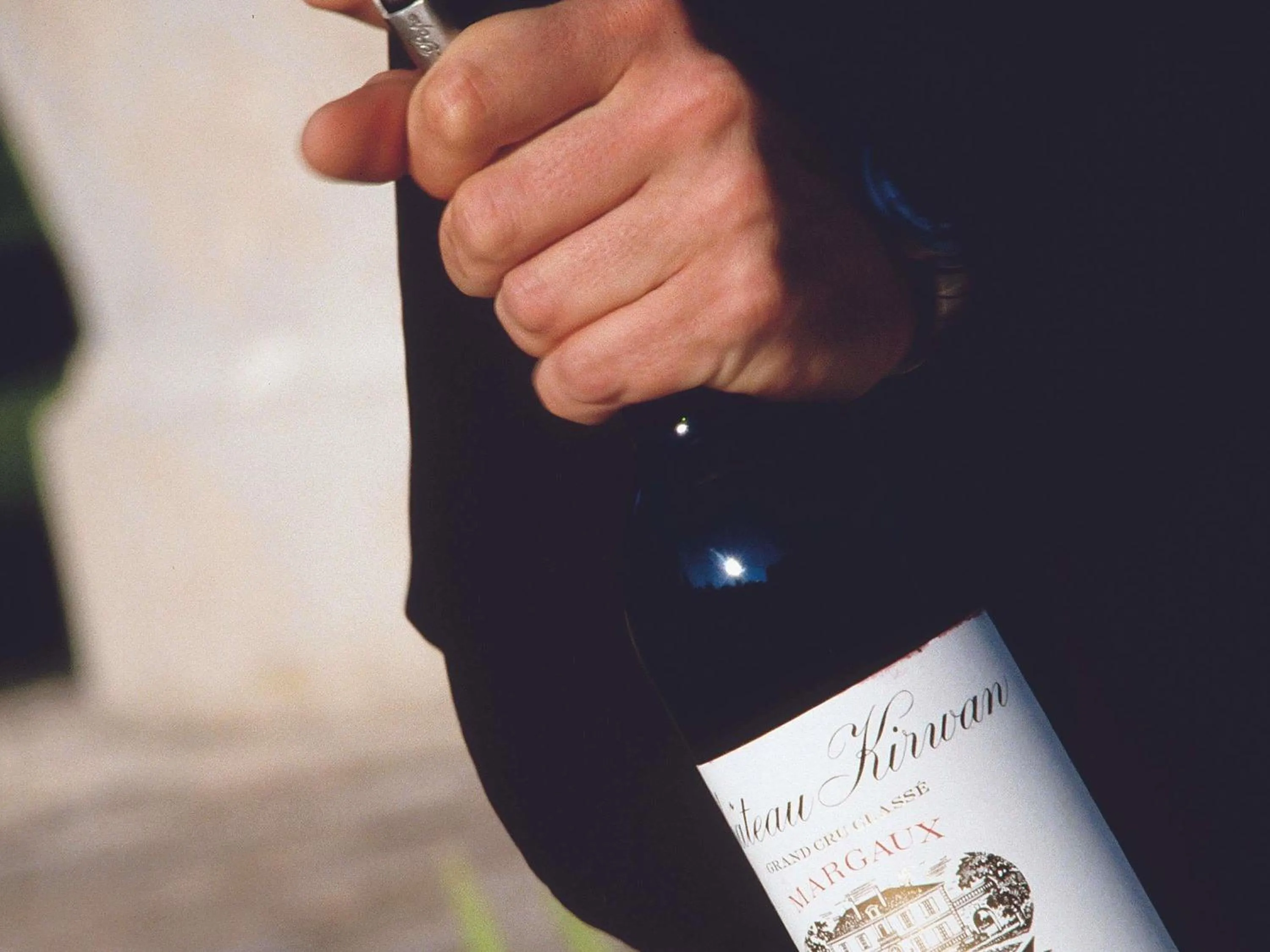 Lounge or bar in Mercure Salisbury White Hart Hotel & Apartments