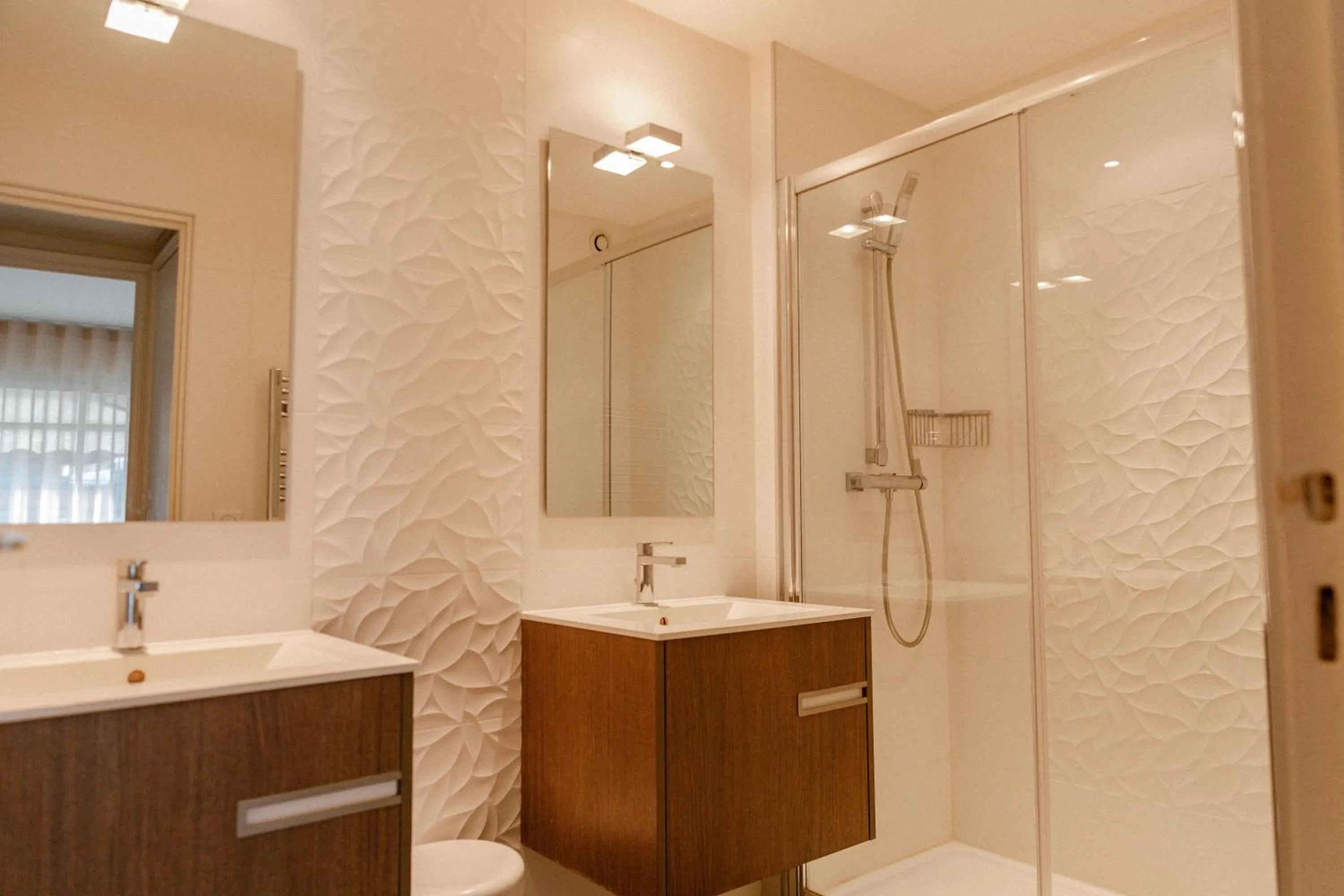 Shower in Résidence Châteauneuf