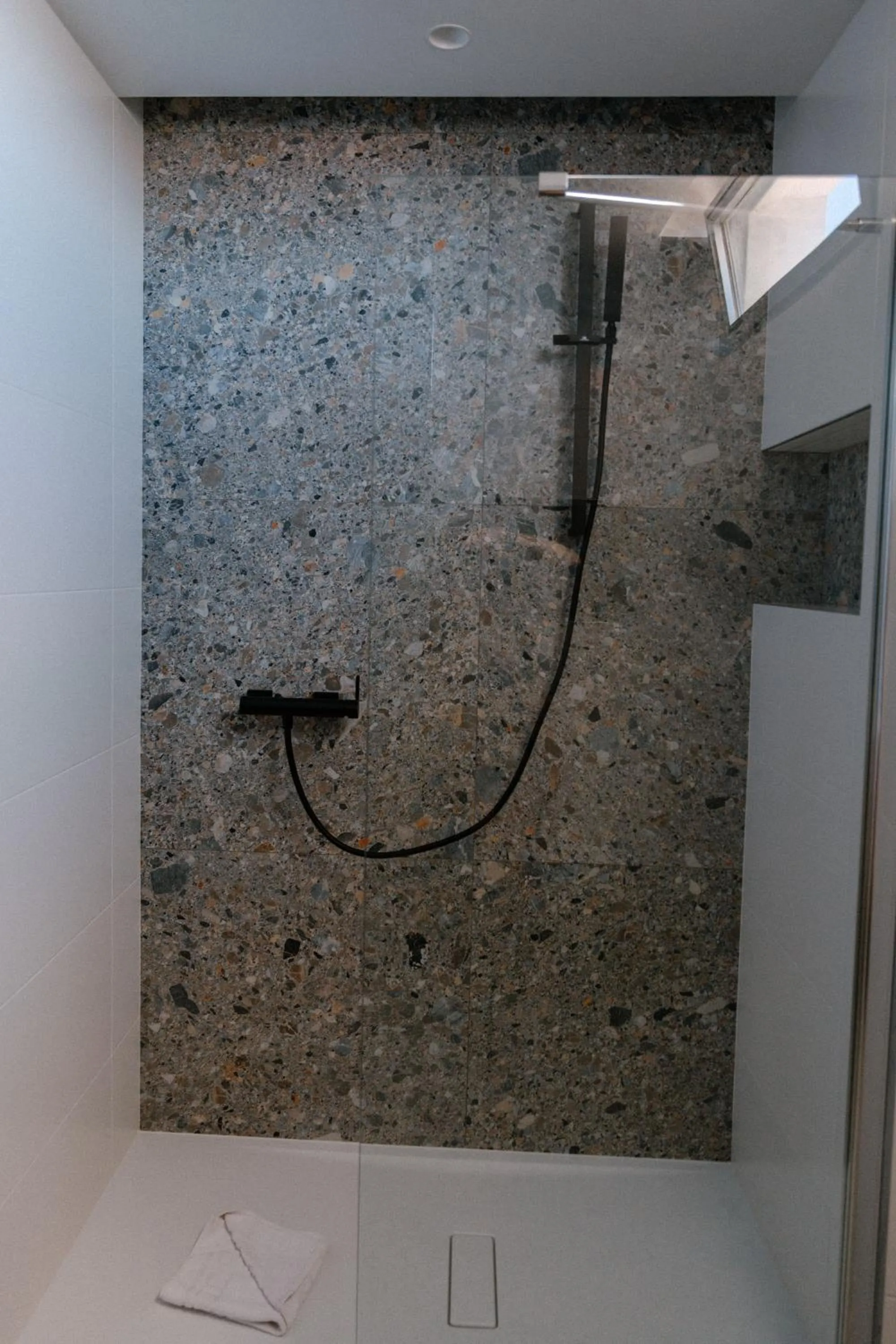 Shower in Résidence Châteauneuf