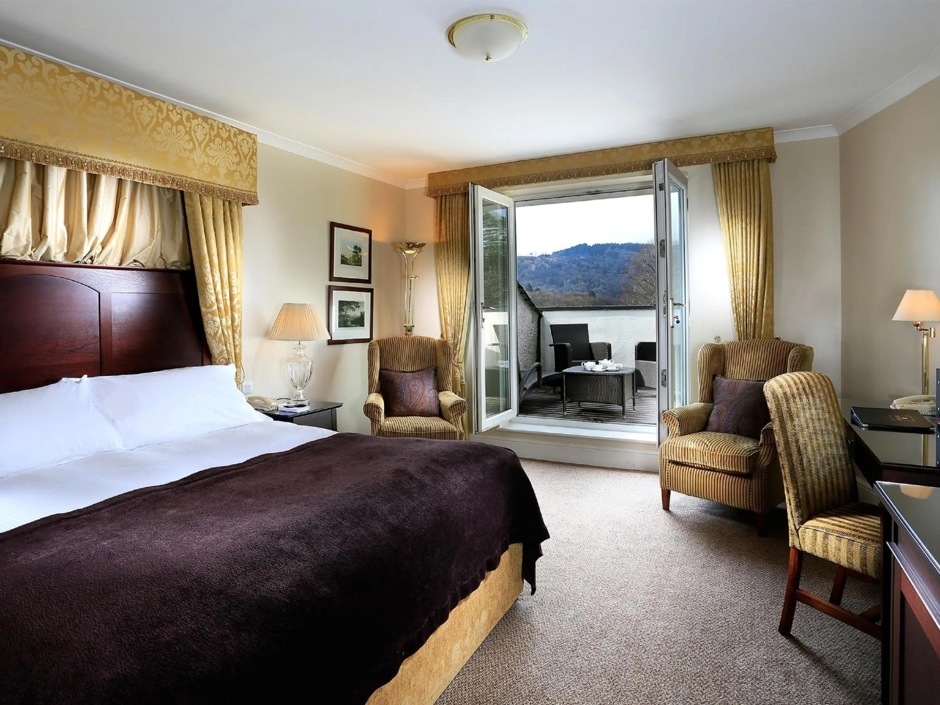 Bedroom, Bed in Macdonald Old England Hotel & Spa