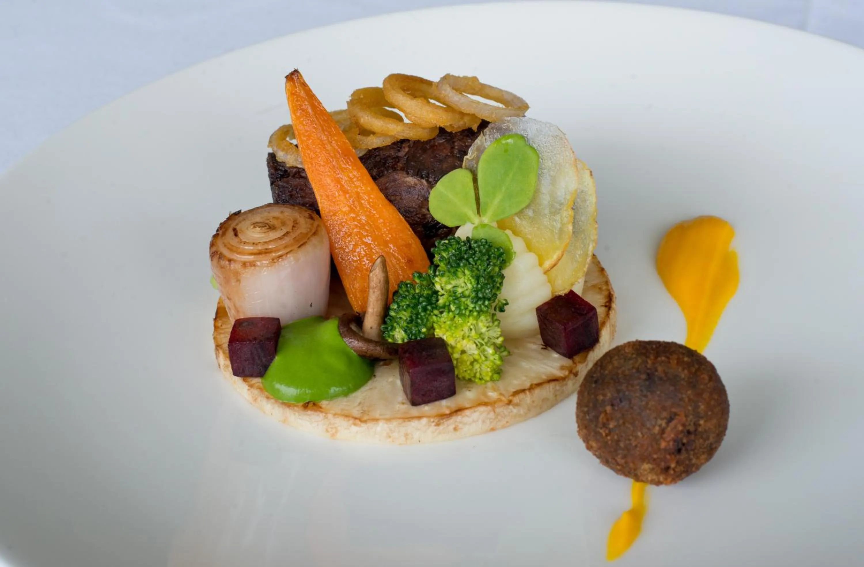 Restaurant/places to eat in Macdonald Old England Hotel & Spa