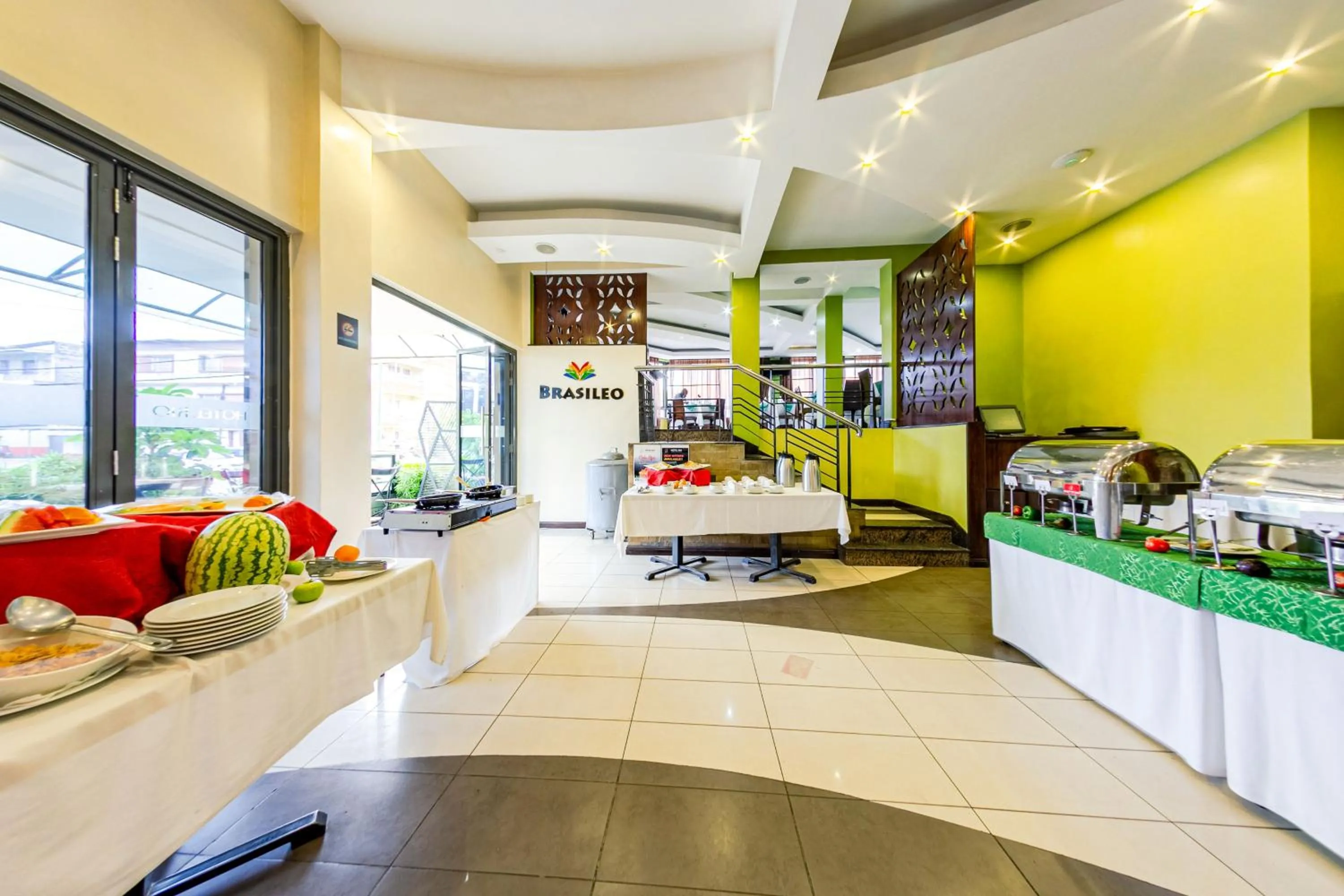 Restaurant/places to eat in Hotel Rio