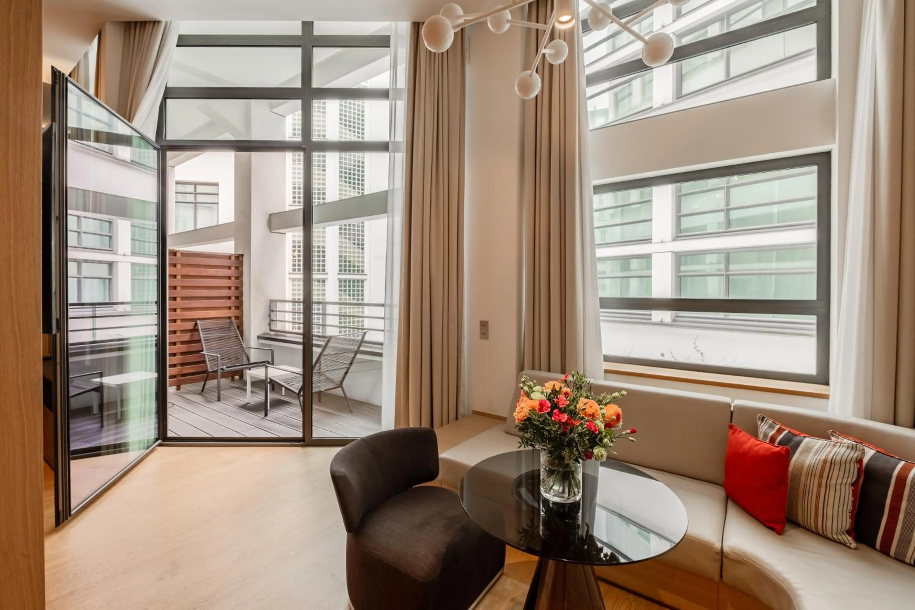 Bedroom in Le Cinq Codet