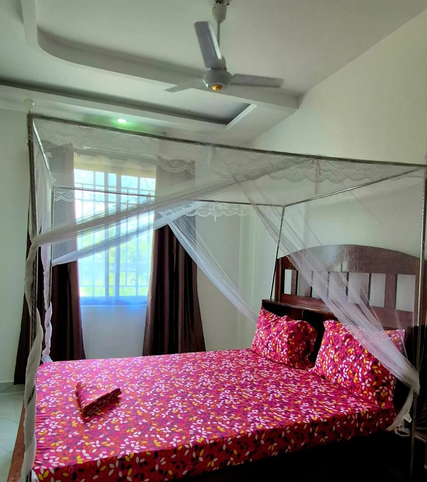Bedroom, Bed in African Dream Cottages - Diani Beach