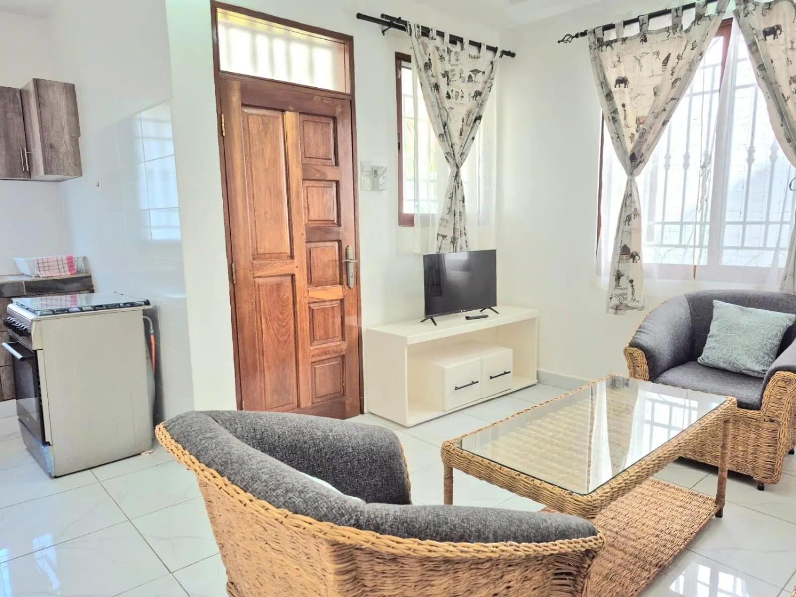 Living room in African Dream Cottages - Diani Beach