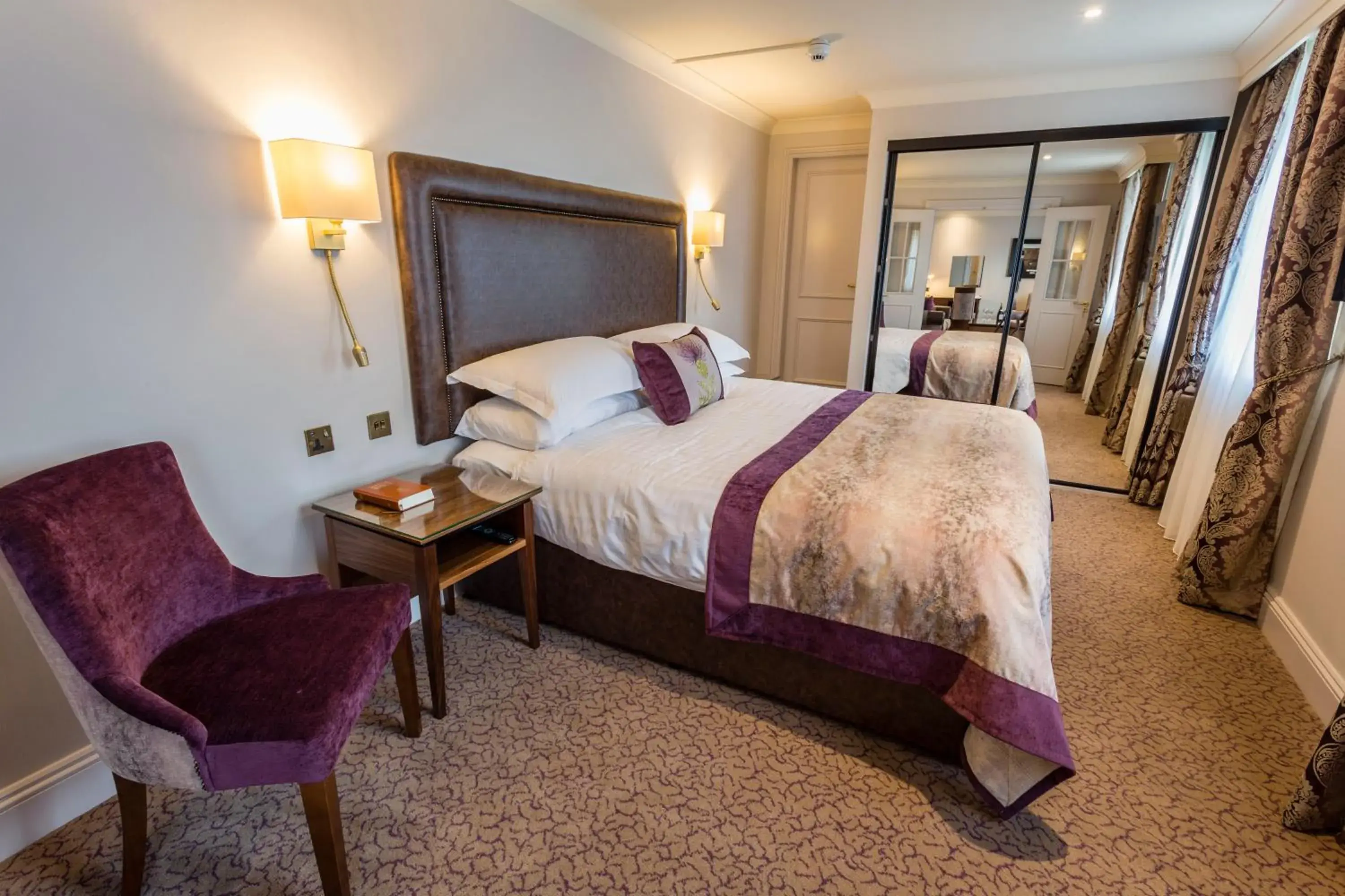 King Suite in Swan's Nest Hotel King Suite in Swan's Nest Hotel