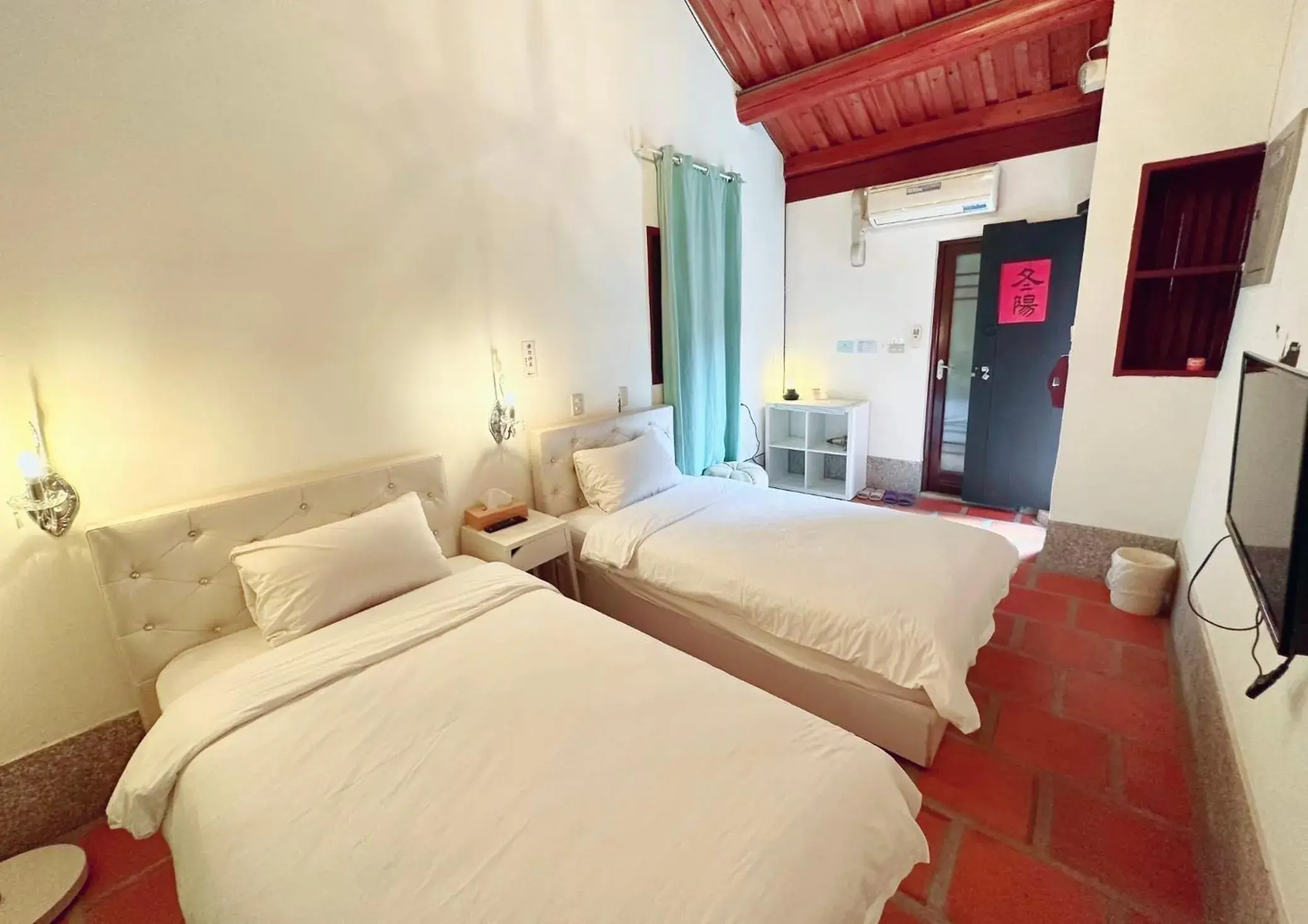 Deluxe Twin Room - single occupancy in I-Shan B&B Deluxe Twin Room - single occupancy in I-Shan B&B