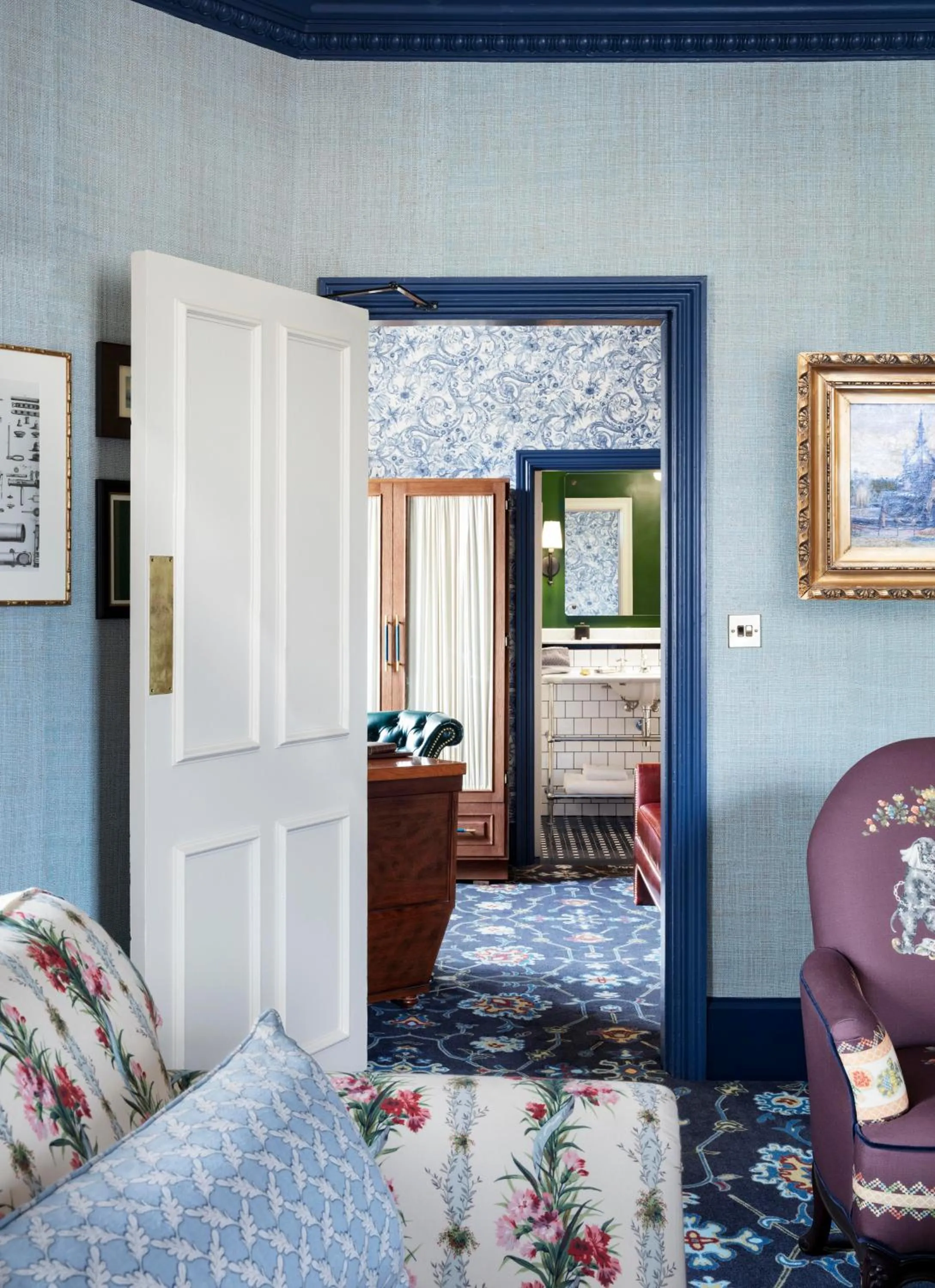 Seating area, Bed in The Randolph Hotel Oxford, a Graduate by Hilton Hotel