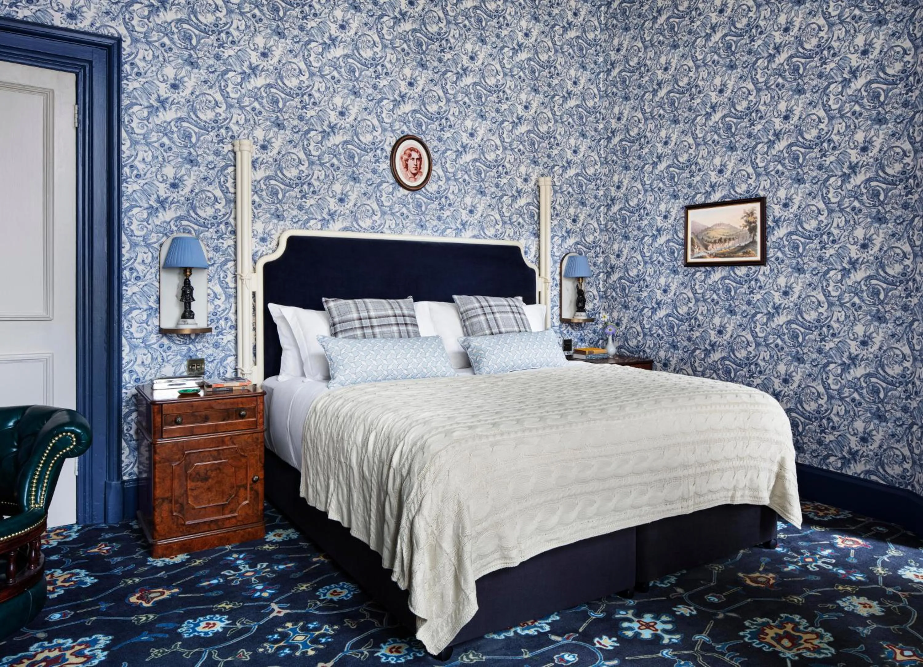 Bedroom, Bed in The Randolph Hotel Oxford, a Graduate by Hilton Hotel