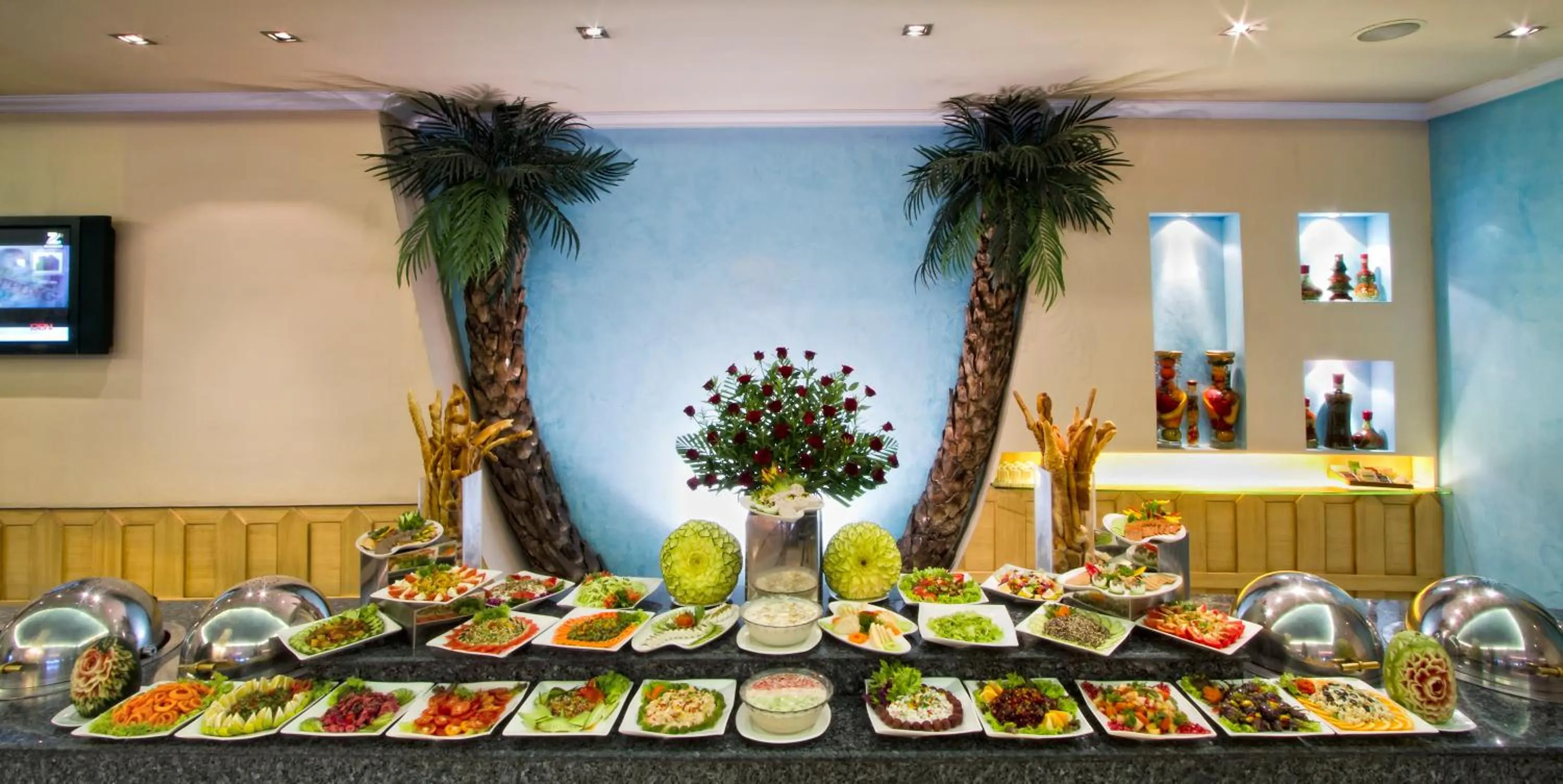 Restaurant/places to eat in The Piccadily