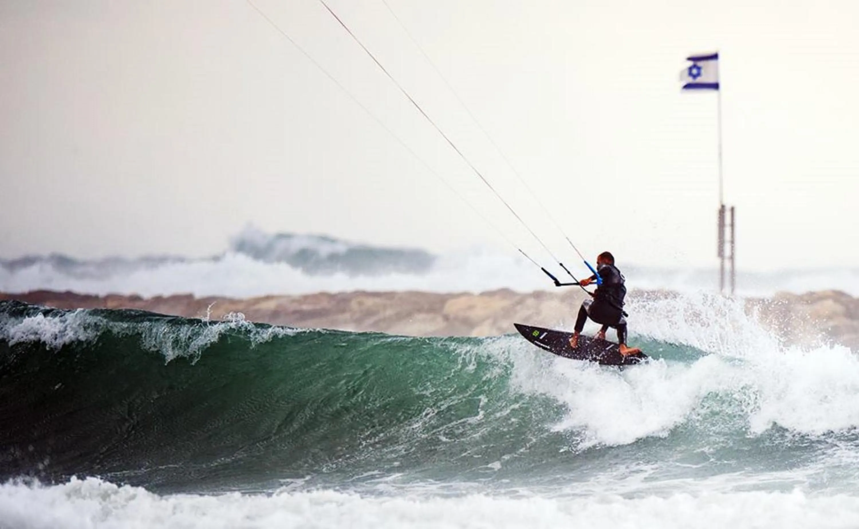 Windsurfing in Motel Hofim