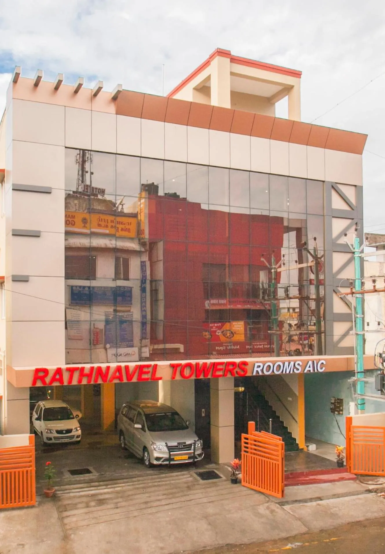 Property building in Hotel Rathnavel Towers