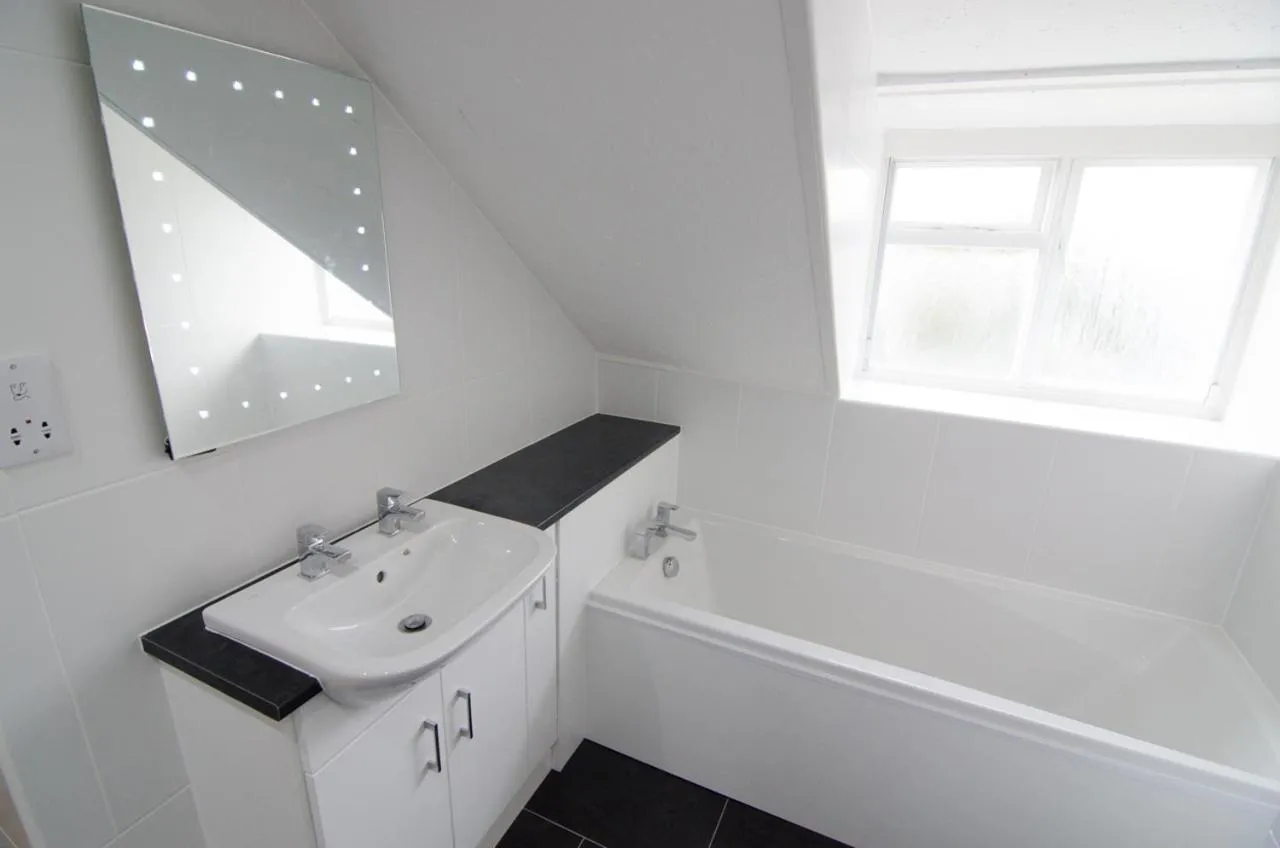 Bathroom in Ellerby Country Inn