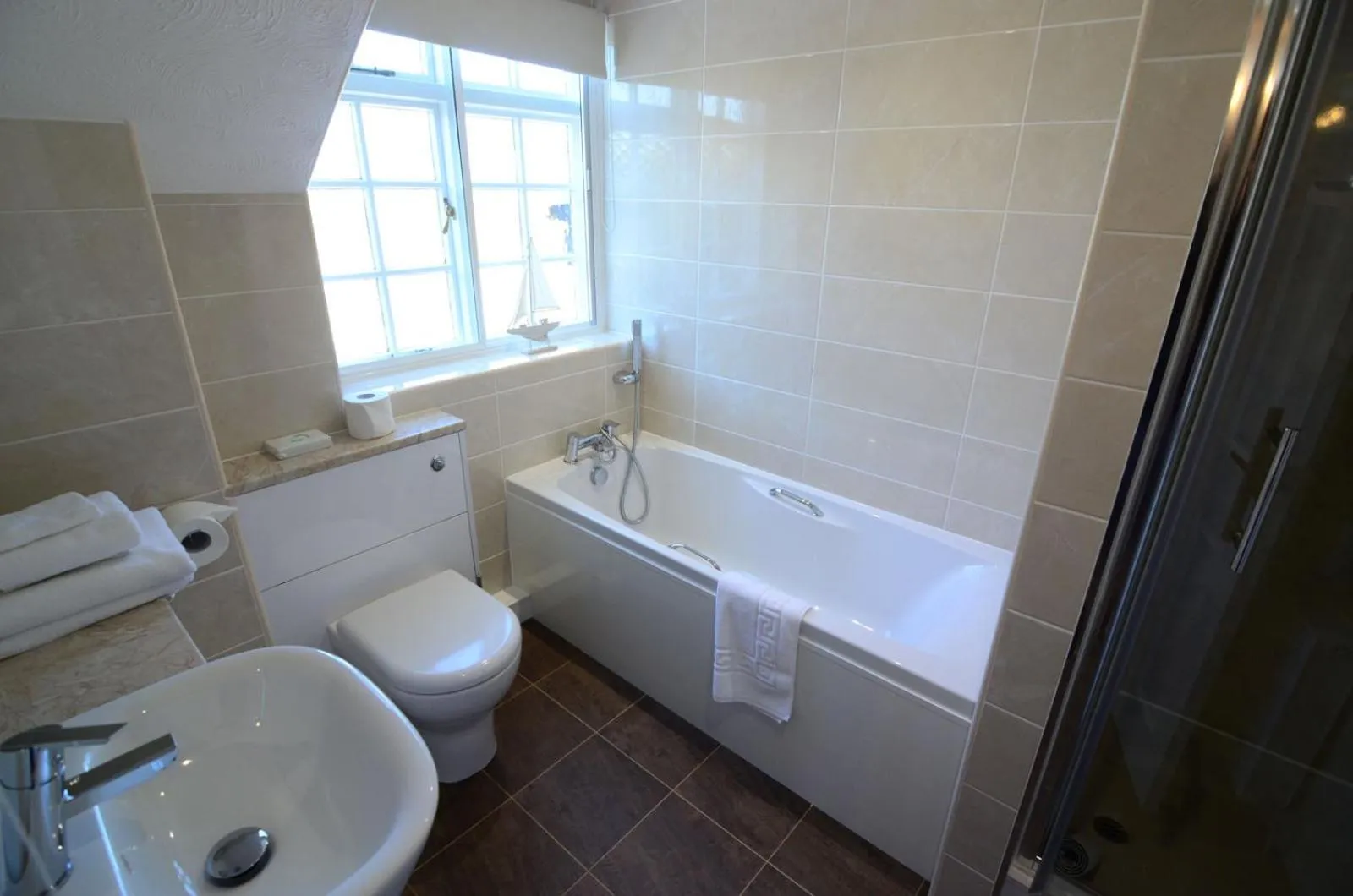 Bathroom in Ellerby Country Inn