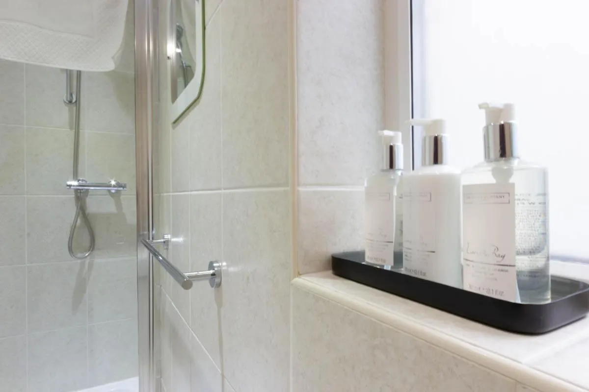 Shower in The White House