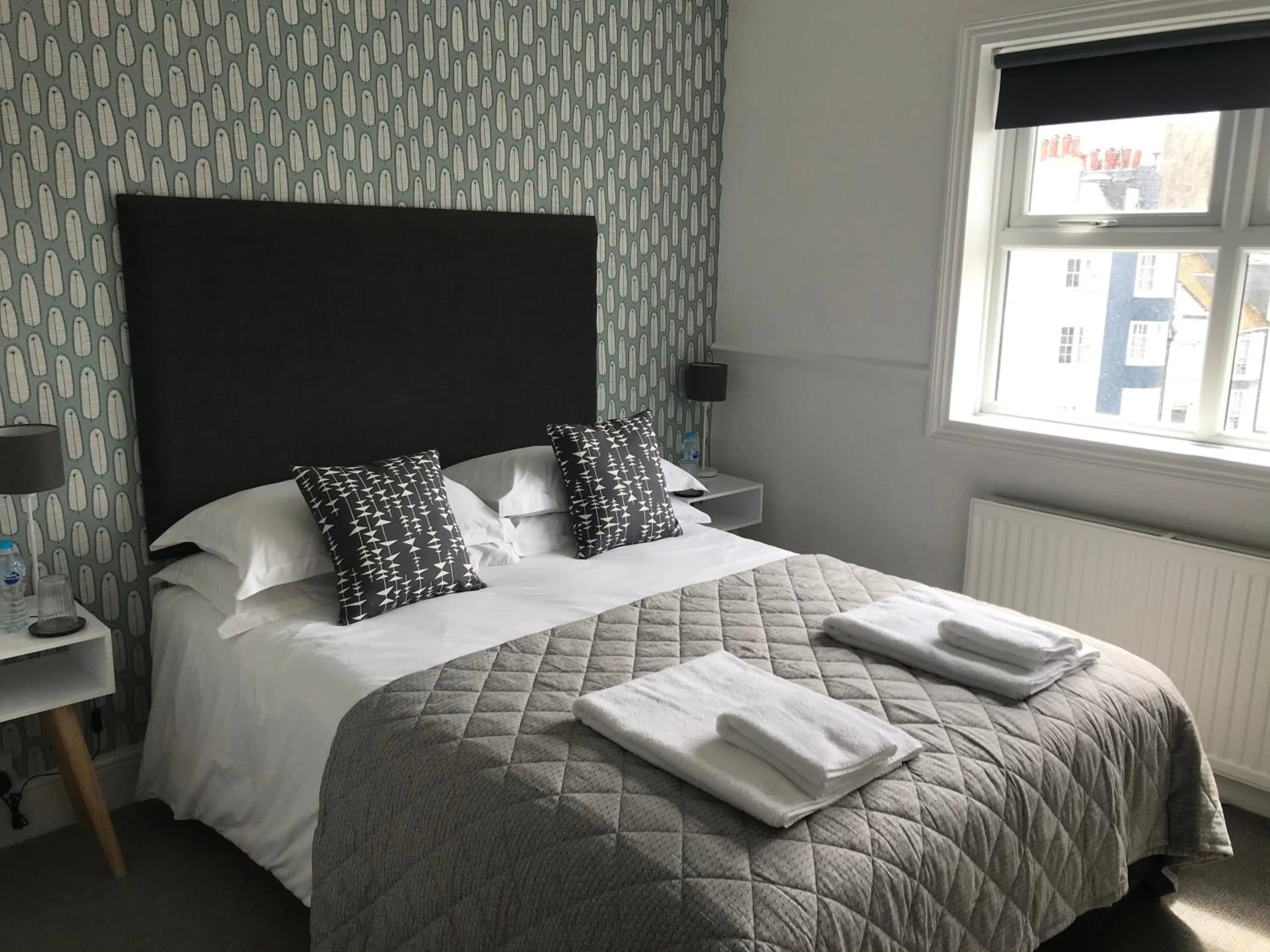 Sea view, Bed in The White House