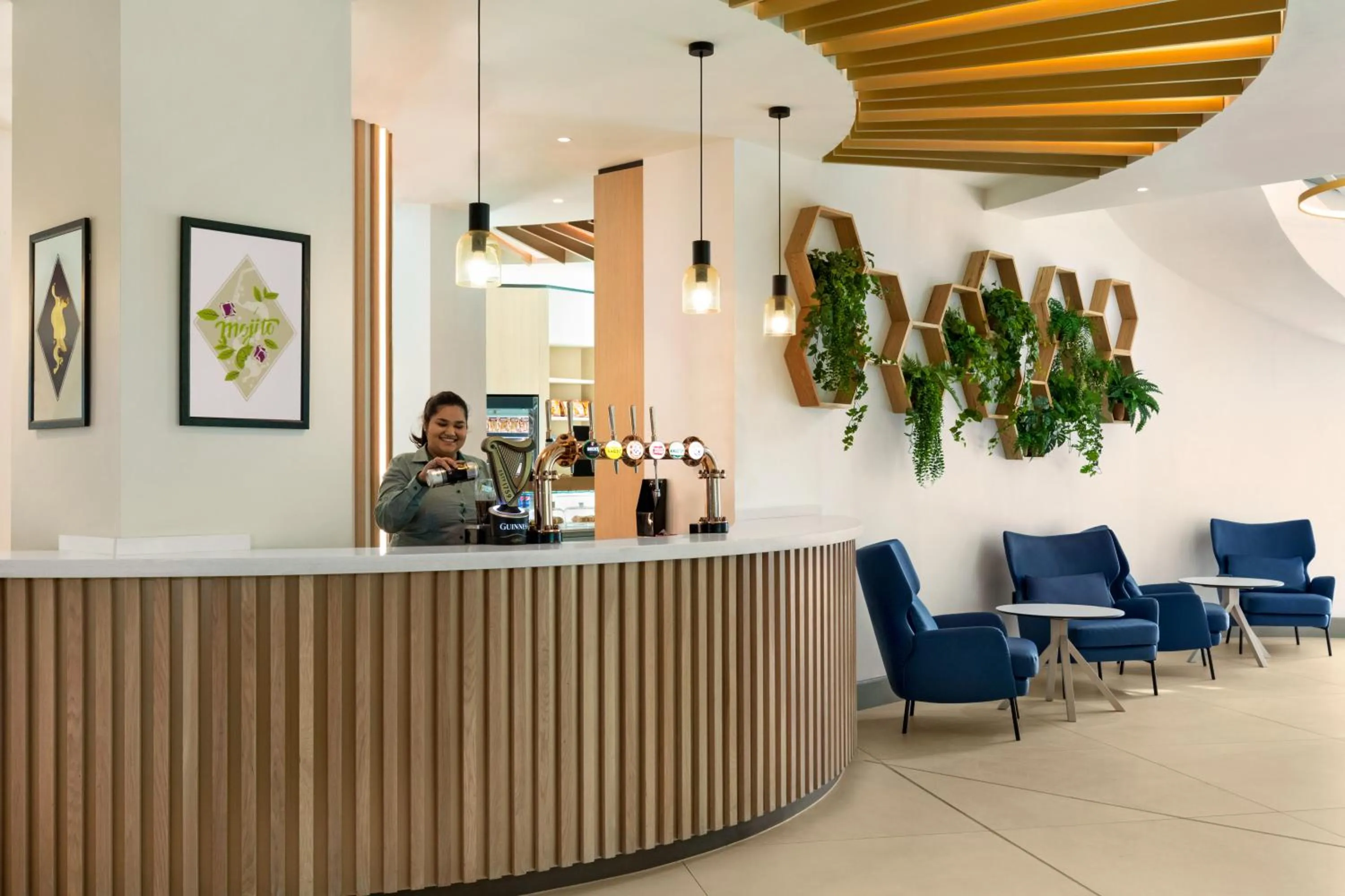 Lobby or reception in Holiday Inn Birmingham Airport - NEC by IHG